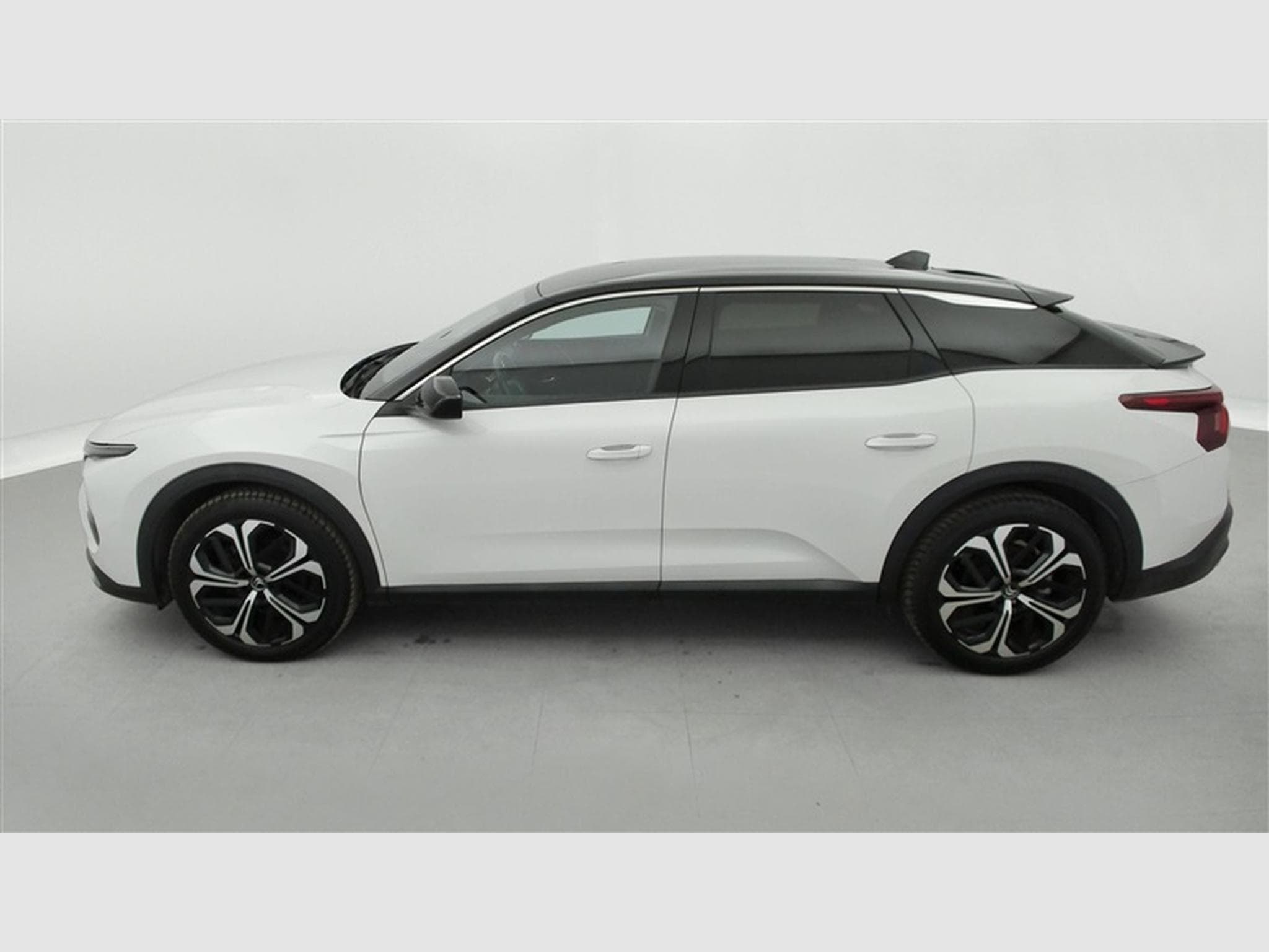 Citroen C5 X 1.2 Puretech 130cv EAT8 Shine NAVI / CAMERA / CARPLAY (2022) - Photo 3