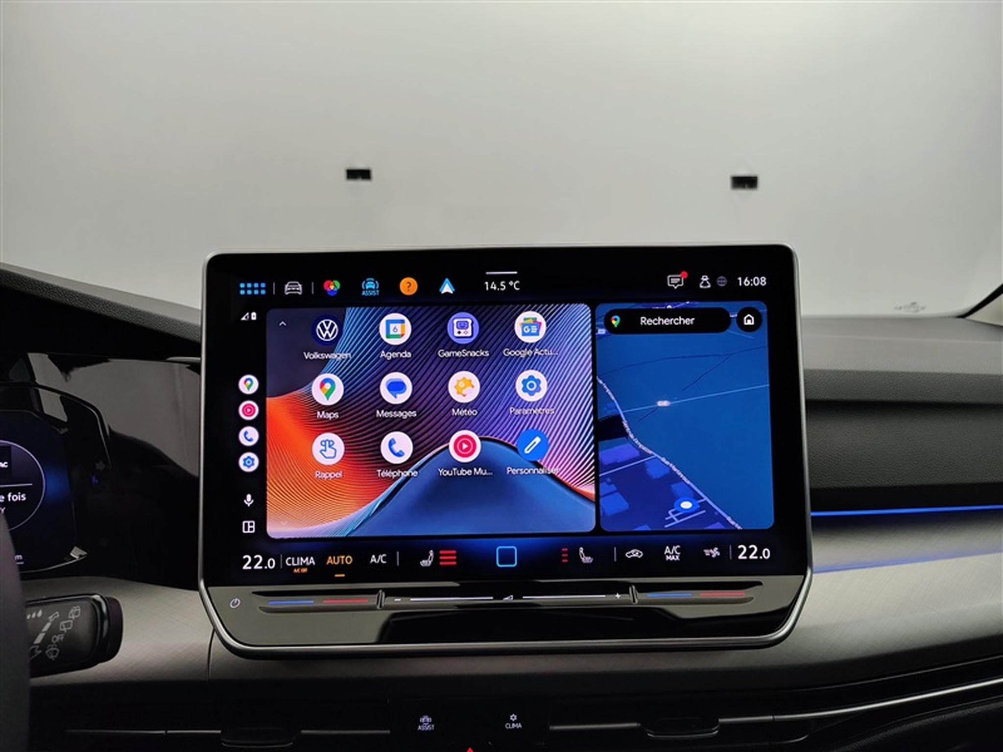 VW Golf 1.5 eTSI 150Cv DSG Anniversary Model CARPLAY / CAMERA (2025) - Photo 20