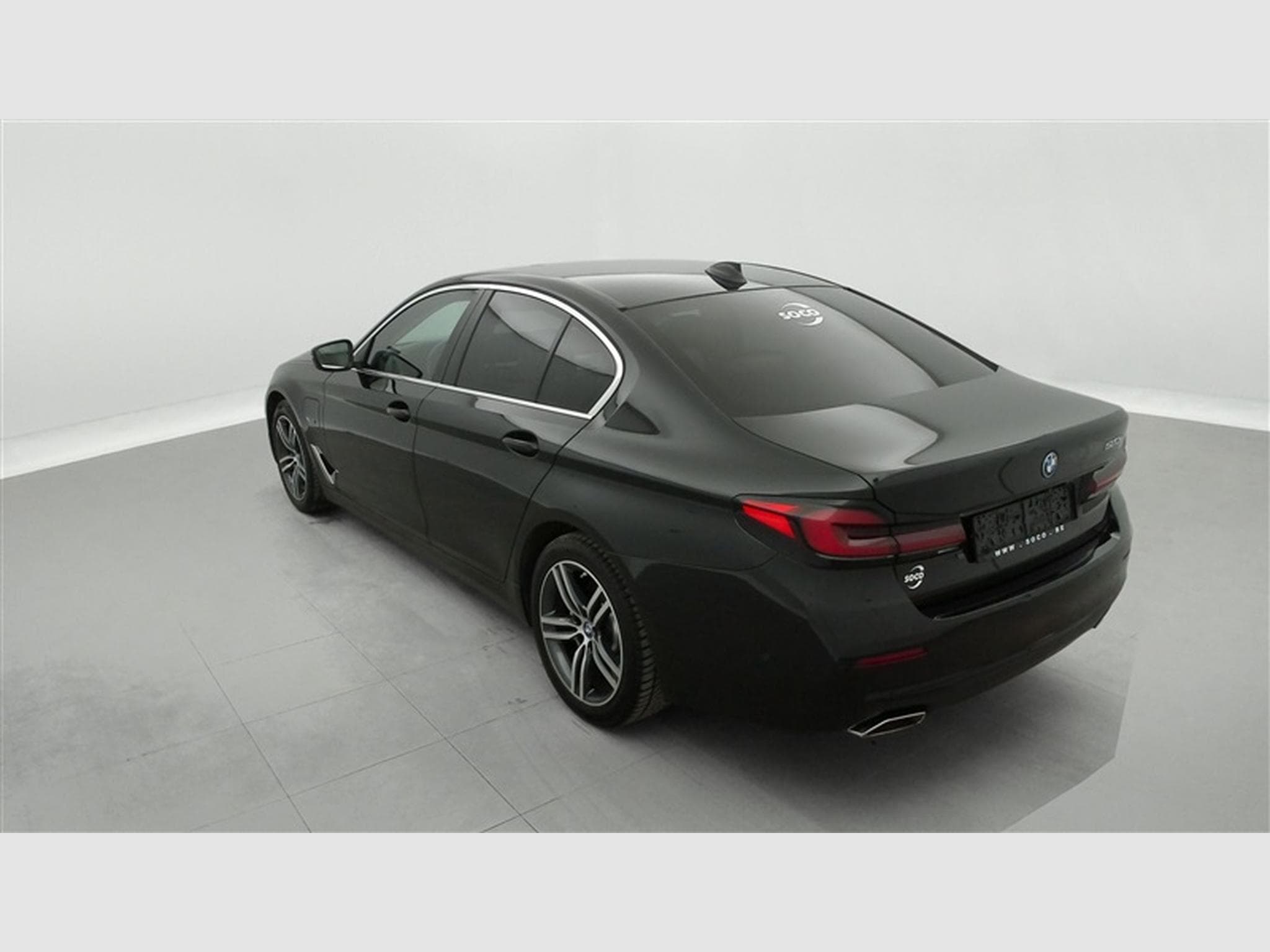 BMW 520 520eA PHEV CUIR/NAVI/FULL LED/JA18/PDC (2021) - Photo 2