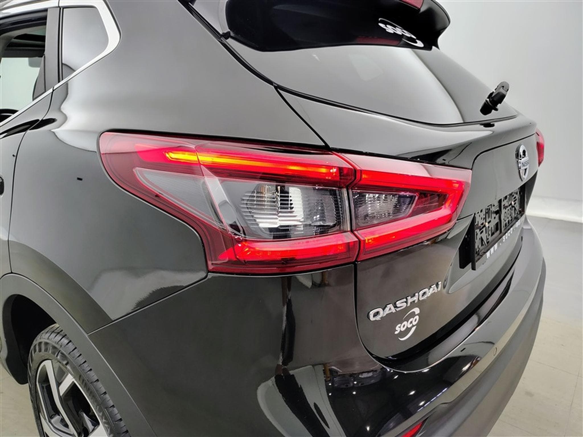 Nissan Qashqai 1.3 DIG  Tekna NAVI / FULL LED / TOIT PANO / CAMERA 360° (2020) - Photo 16