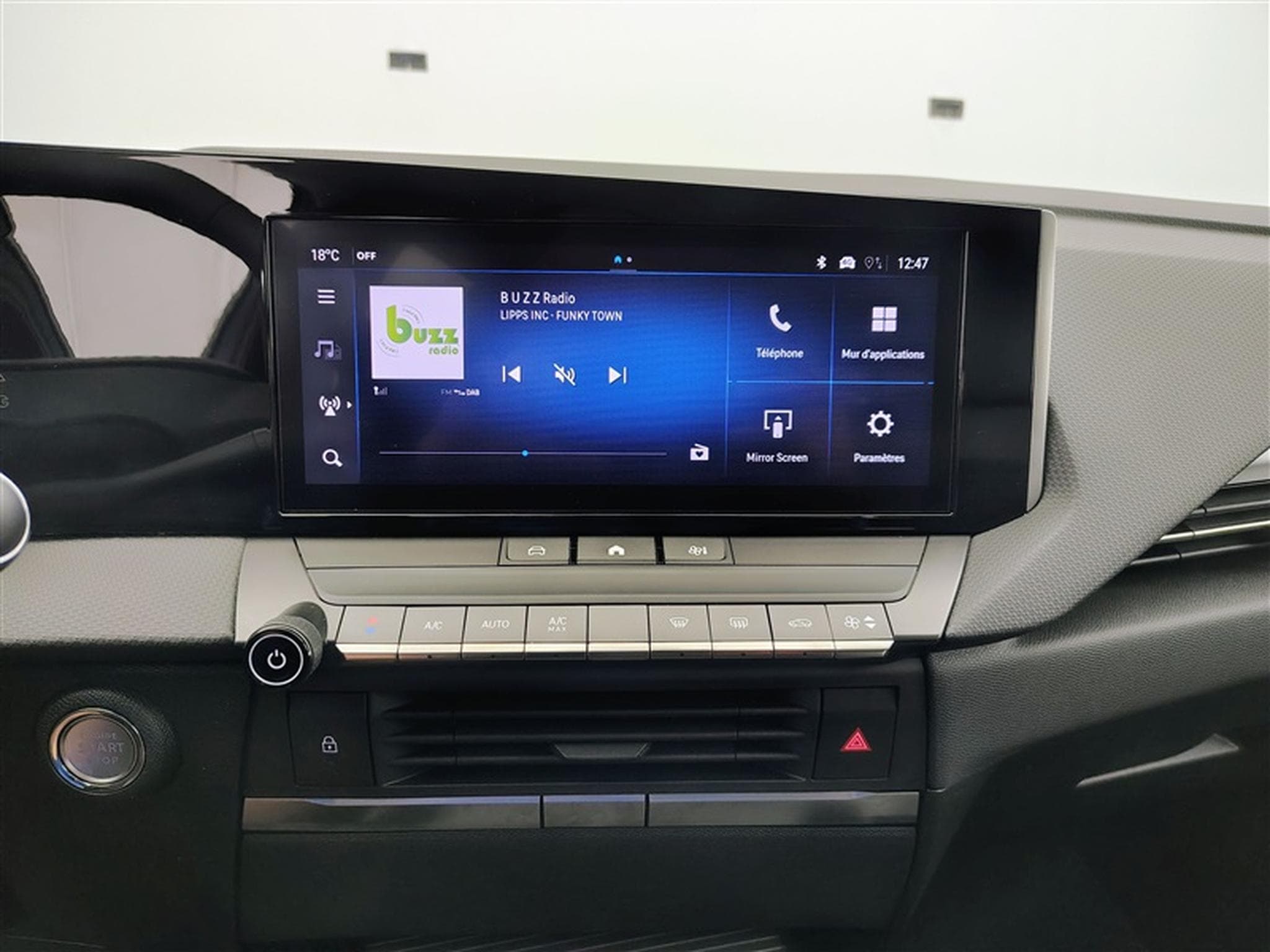 Opel Astra Sports Tourer 1.2 Turbo Edition NAVI / FULL LED / CARPLAY (2024) - Photo 11