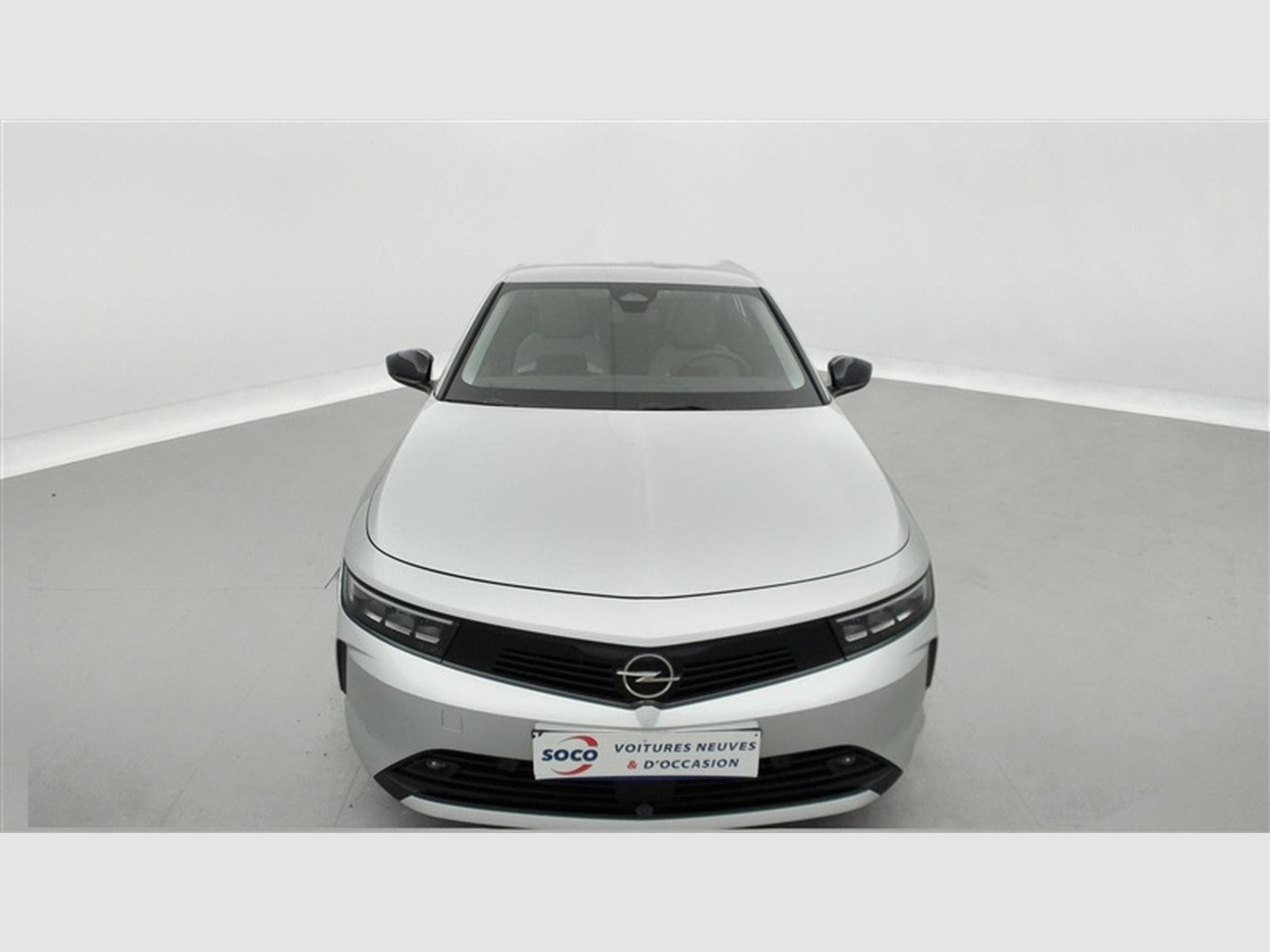Opel Astra Sports Tourer 1.2 Turbo Edition NAVI / FULL LED / CARPLAY (2024) - Photo 4