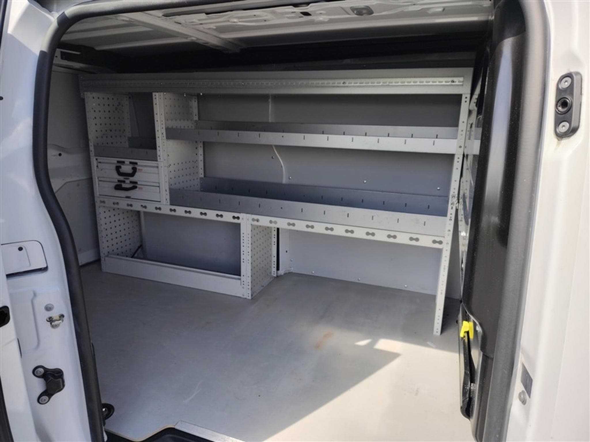 Peugeot Expert 2.0 BlueHDi EAT8 L2 NAVI CLIM / TEL / PDC AV-AR (2023) - Photo 14