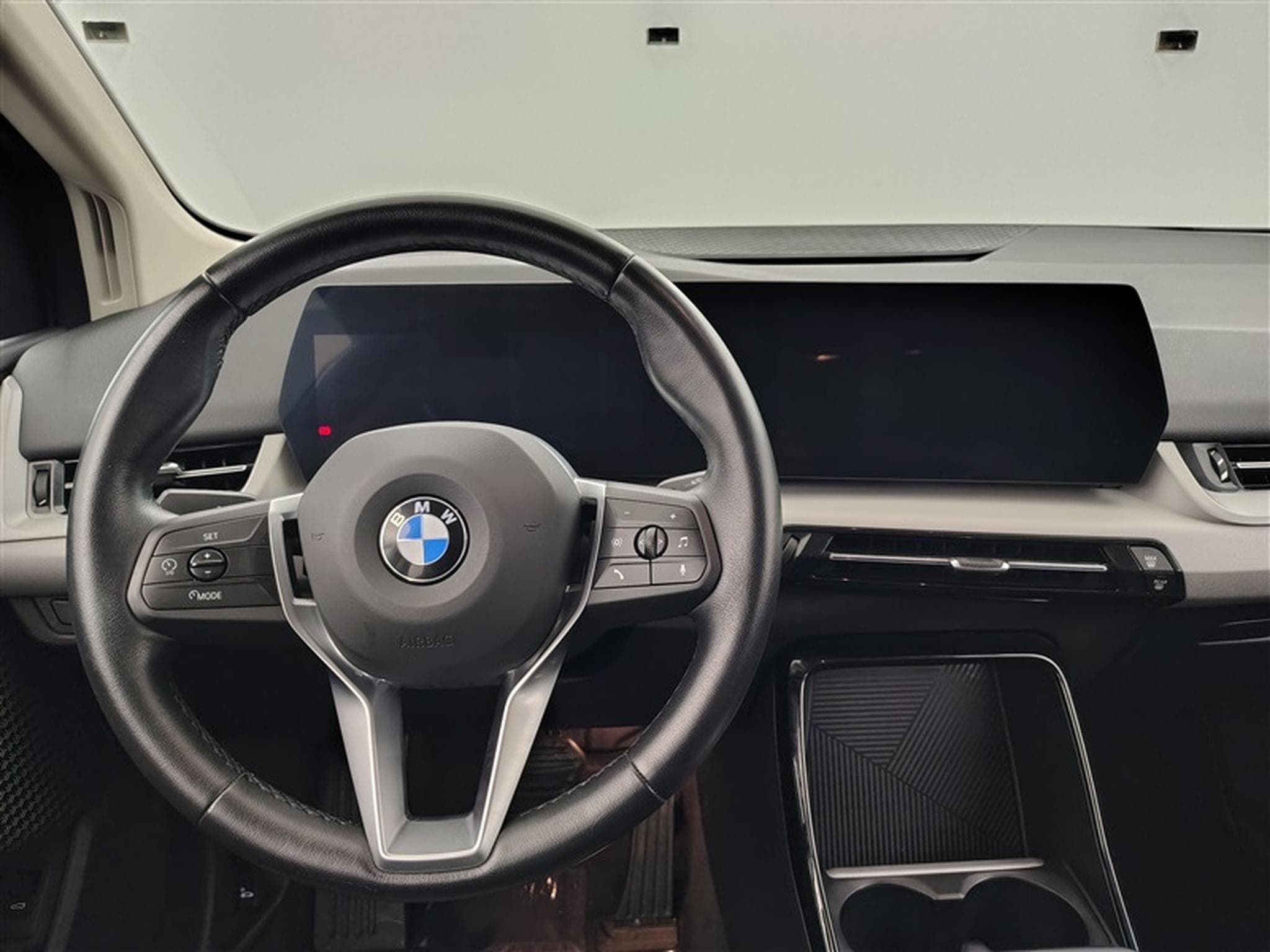 BMW 218 Active Tourer 218 iA NAVI/FULL LED/JA/PDC (2023) - Photo 9