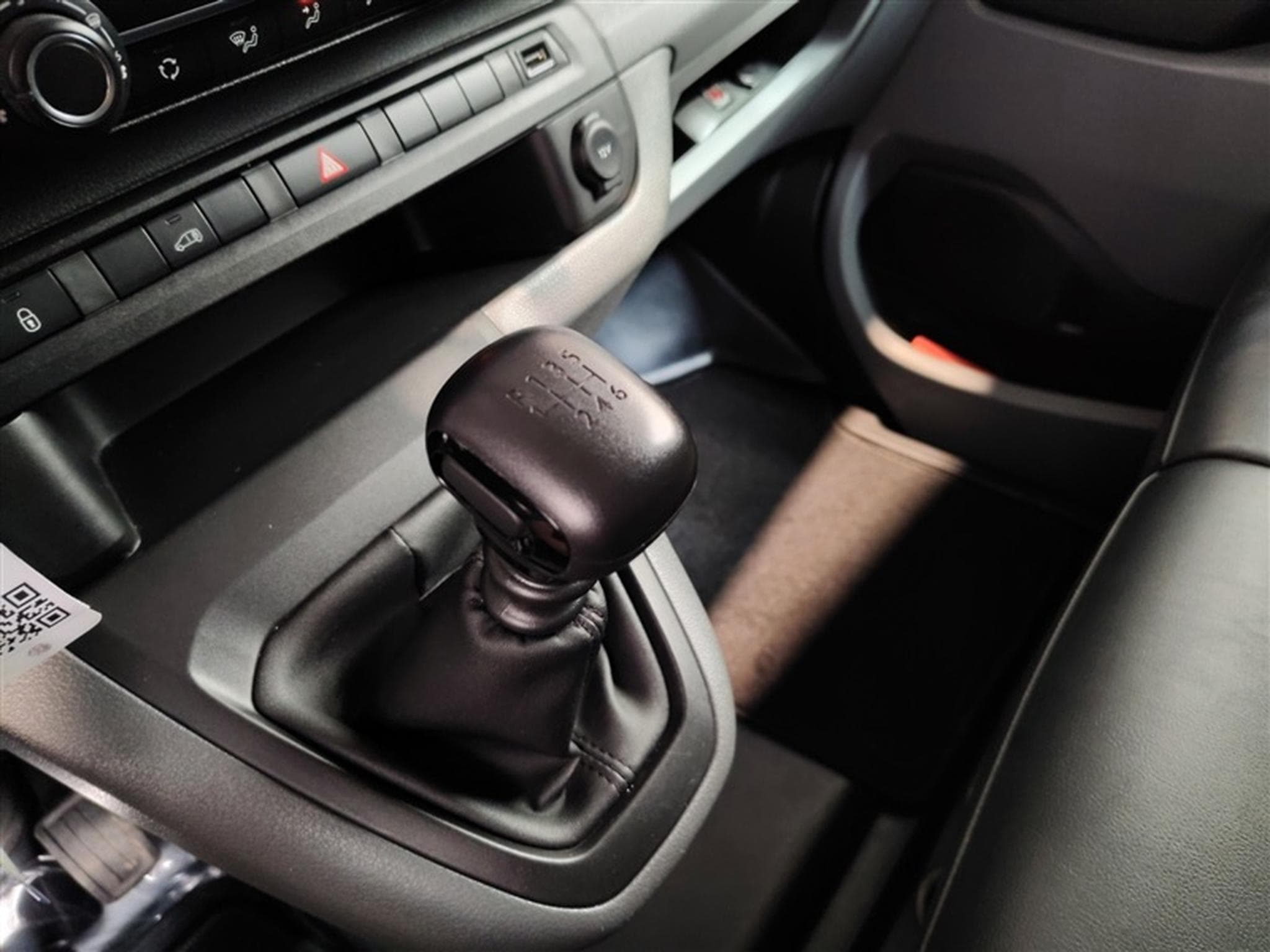 Opel Vivaro 2.0 TD L3H1 BInj. Edition S/S °NAV°CARPLAY°CAM360°PDC AV-AR (2021) - Photo 12