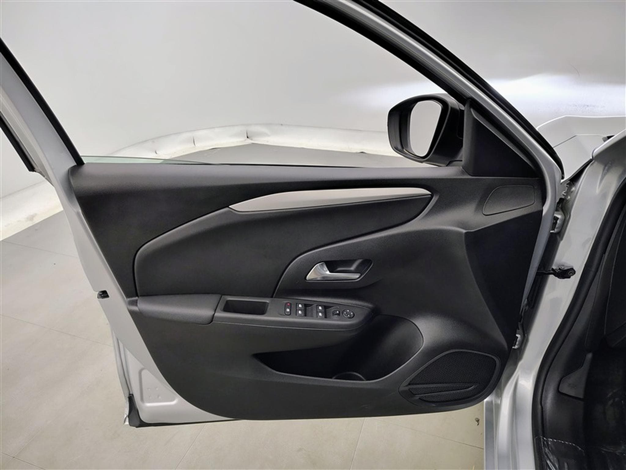 Opel Corsa 1.2i  Business S/S (2024) - Photo 17