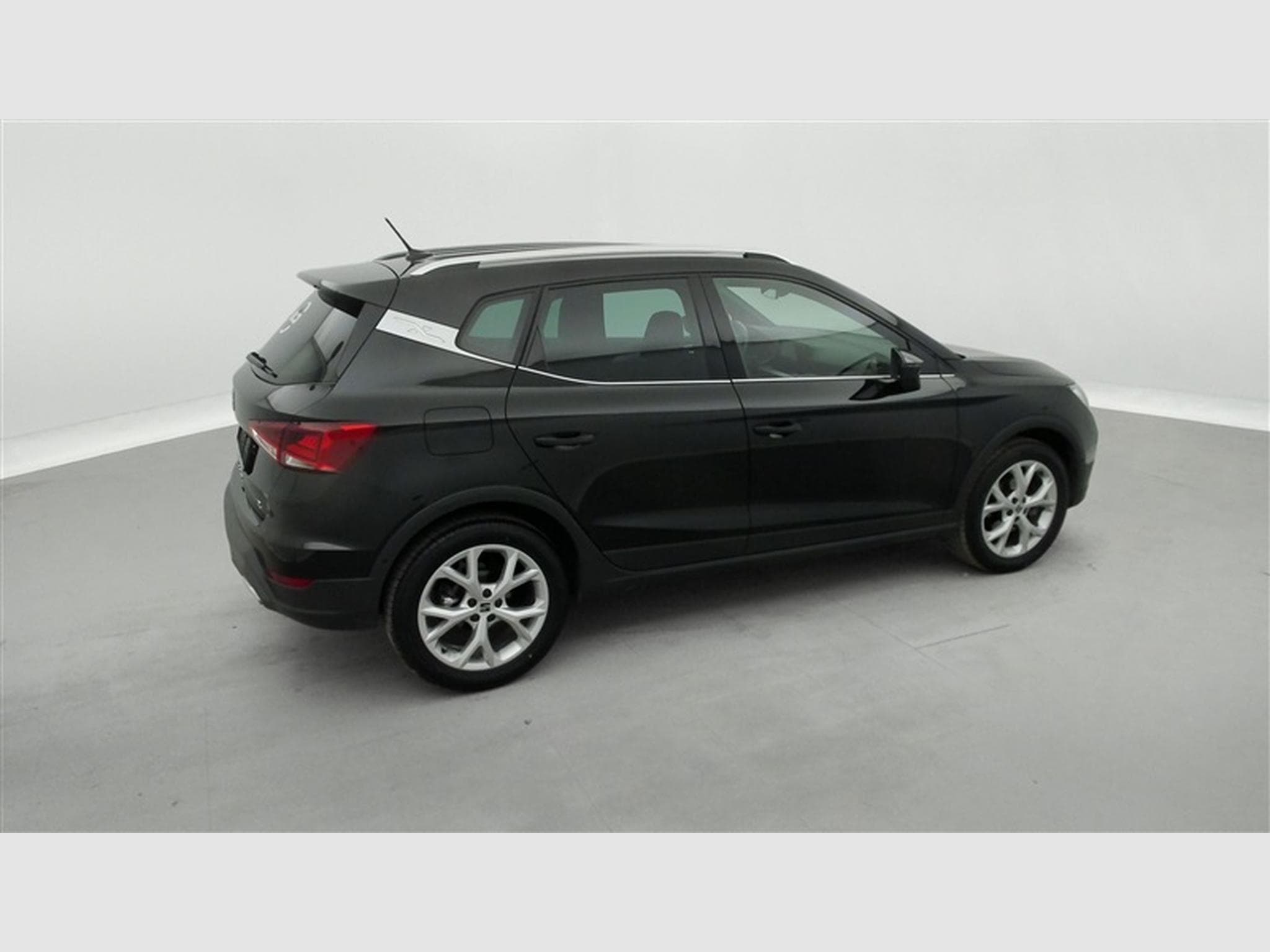 Seat Arona 1.0 TSI FR DSG NAVI / FULL LED / CARPLAY (2024) - Photo 25