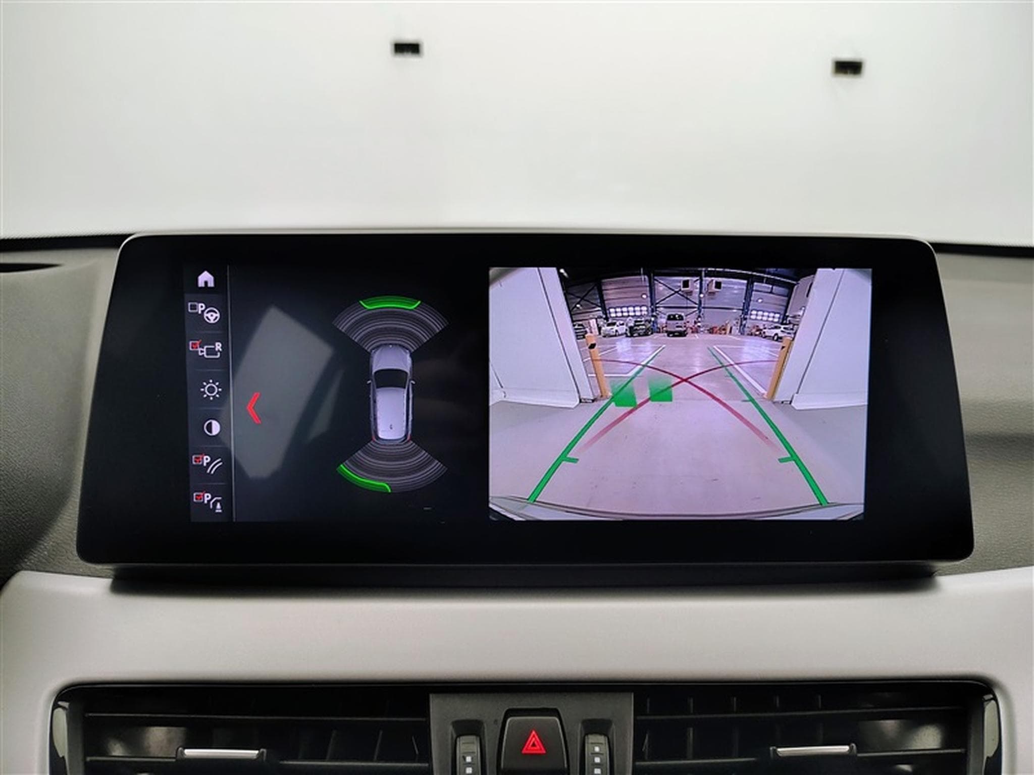 BMW X1 PHEV 1.5iA xDrive25e Cuir / Navi / Led (2022) - Photo 18