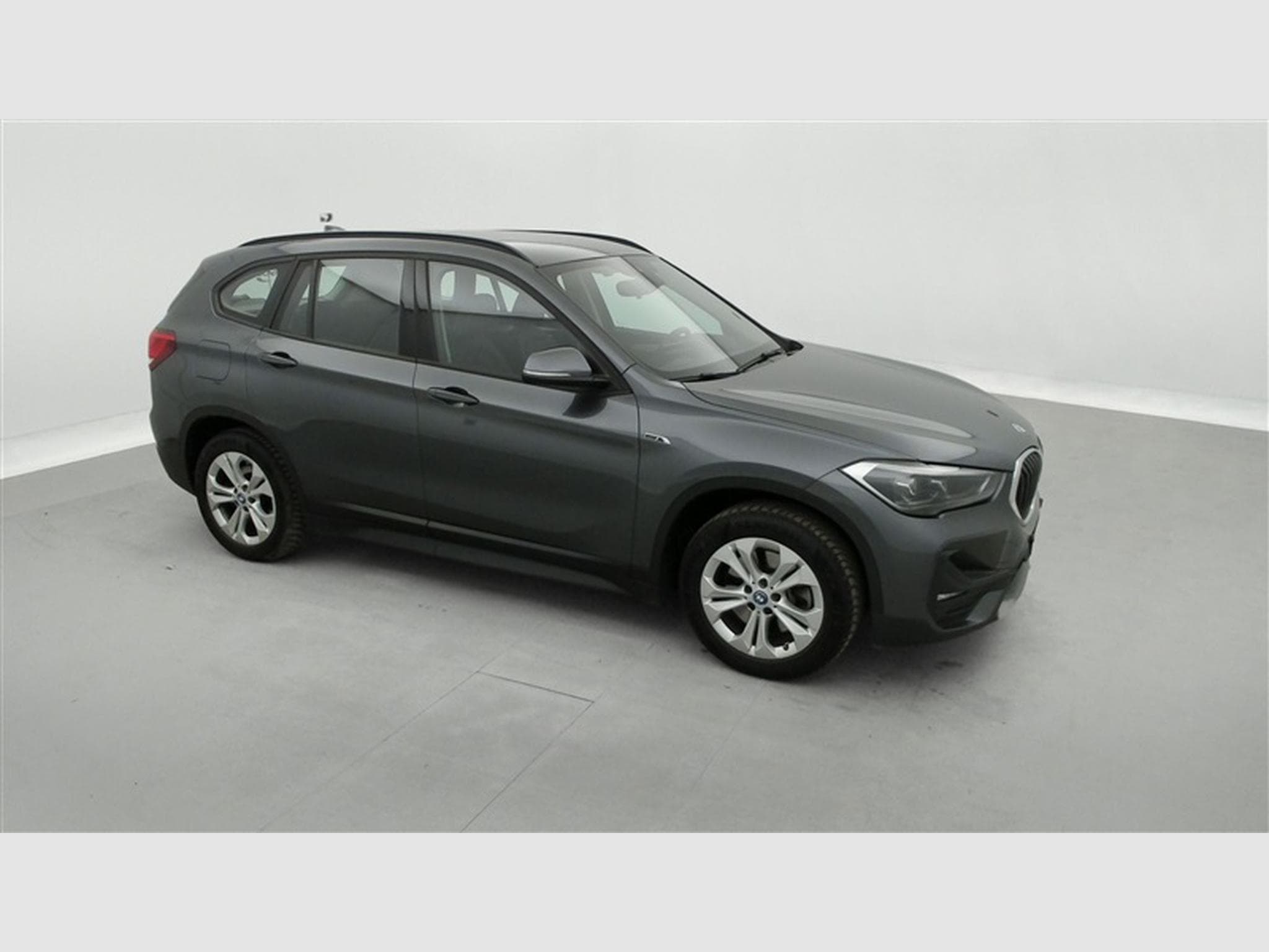 BMW X1 PHEV 1.5iA xDrive25e Cuir / Navi / Led (2022) - Photo 23