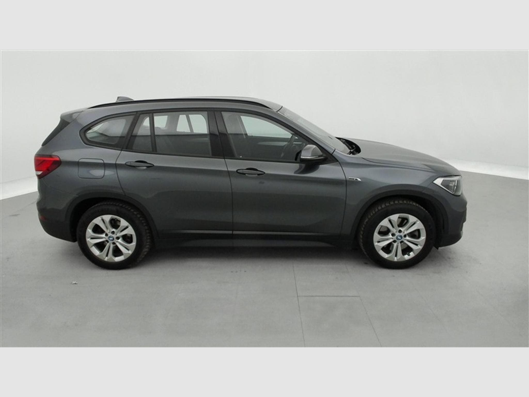 BMW X1 PHEV 1.5iA xDrive25e Cuir / Navi / Led (2022) - Photo 24