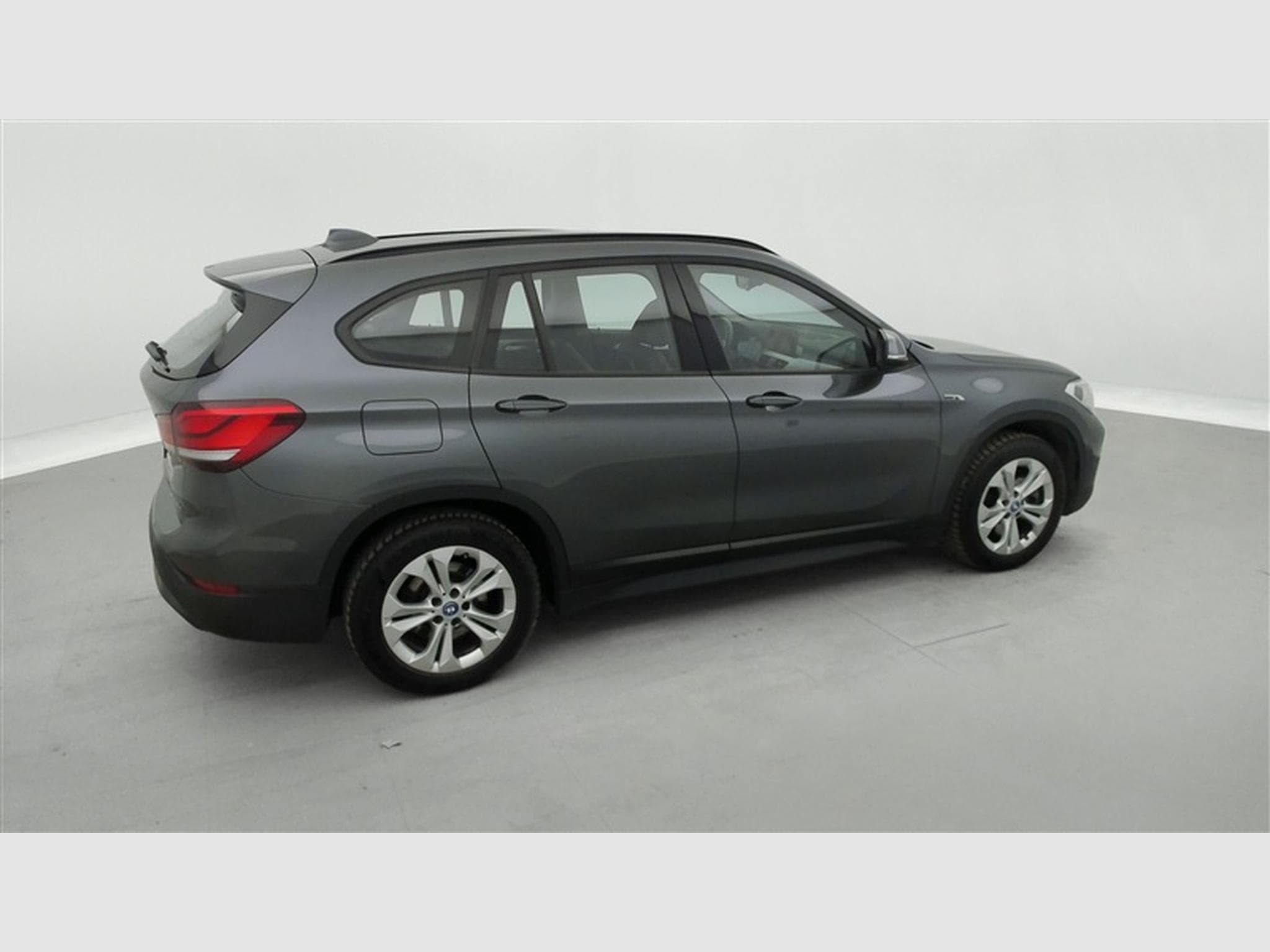 BMW X1 PHEV 1.5iA xDrive25e Cuir / Navi / Led (2022) - Photo 25