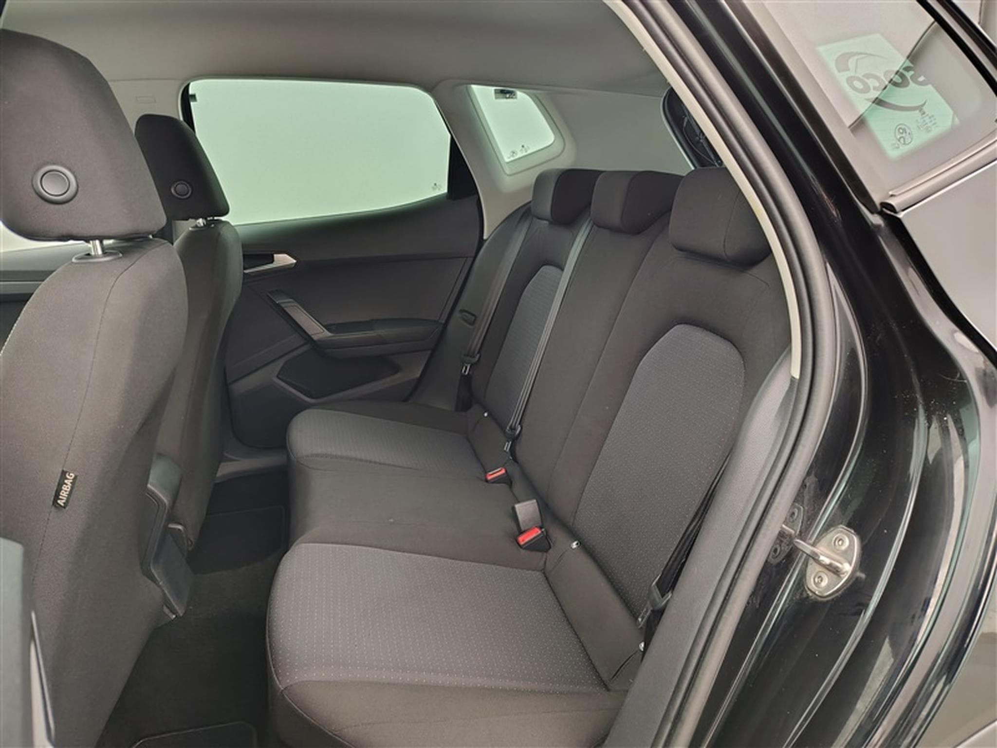 Seat Arona 1.0 TSI Move! DSG CARPLAY / PDC / ALU (2023) - Photo 13