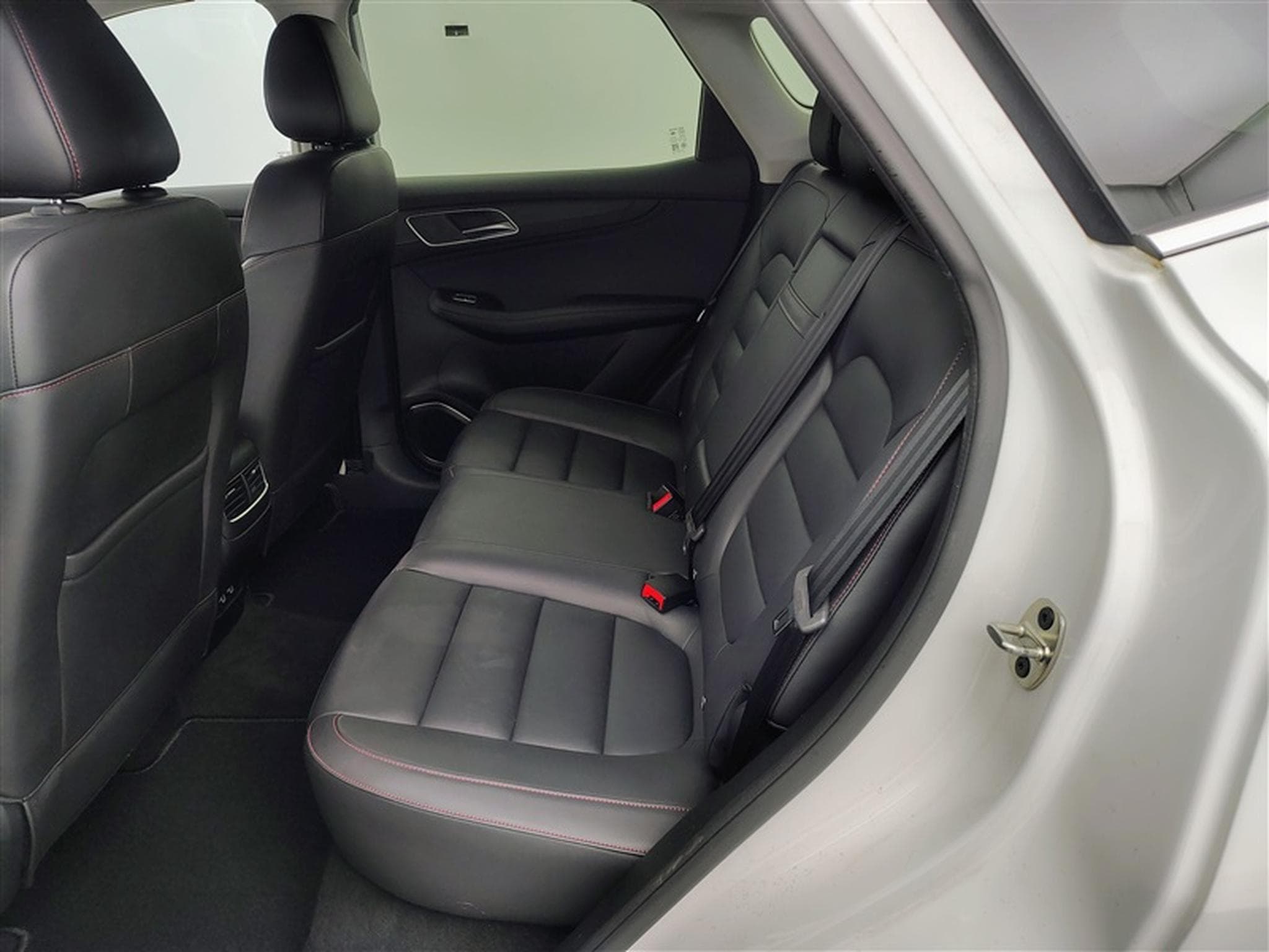 MG HS Facelift 1.5 T-GDi 160cv Comfort NAVI / FULL LED / CUIR (2024) - Photo 13