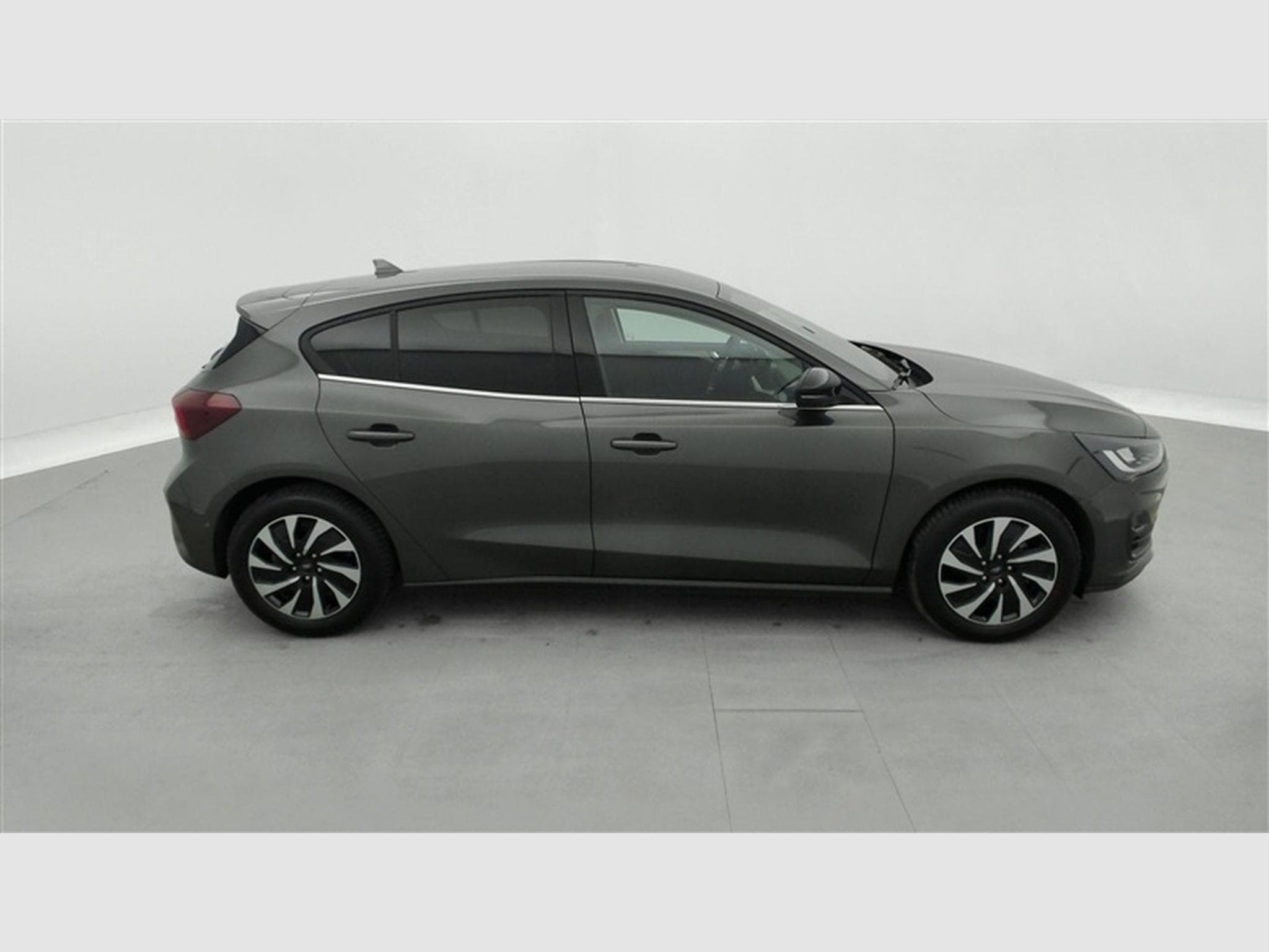 Ford Focus 1.0 EcoBoost 155Cv Titanium X Navi / PDC av+ar (2025) - Photo 24