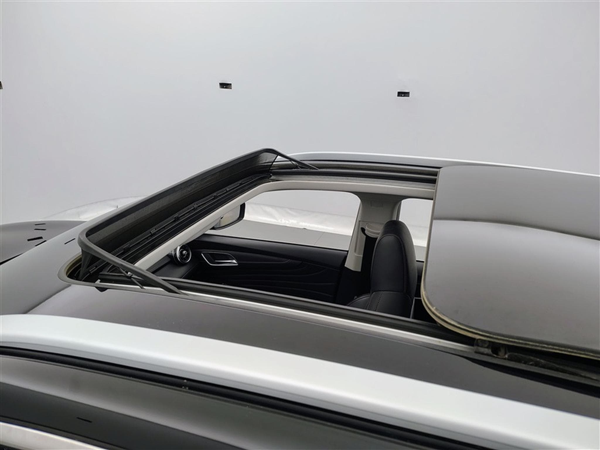 MG HS 1.5 T-GDi 160cv BVA Luxury NAVI / FULL LED / CUIR / PANO (2024) - Photo 19