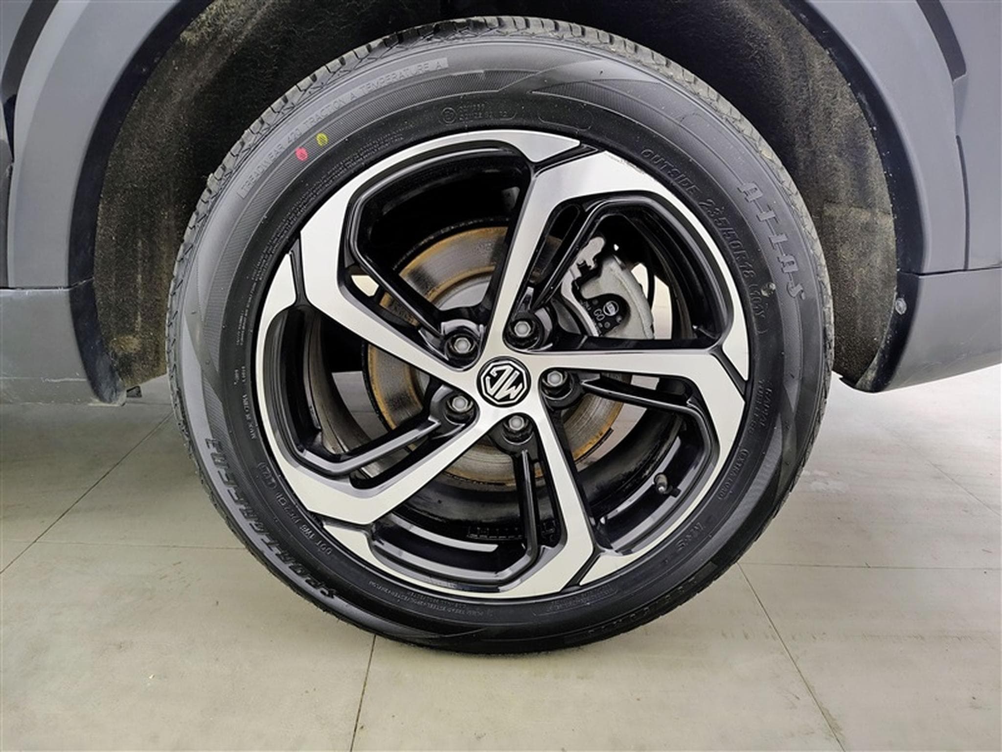 MG HS 1.5 T-GDi 160cv BVA Luxury NAVI / FULL LED / CUIR / PANO (2024) - Photo 6