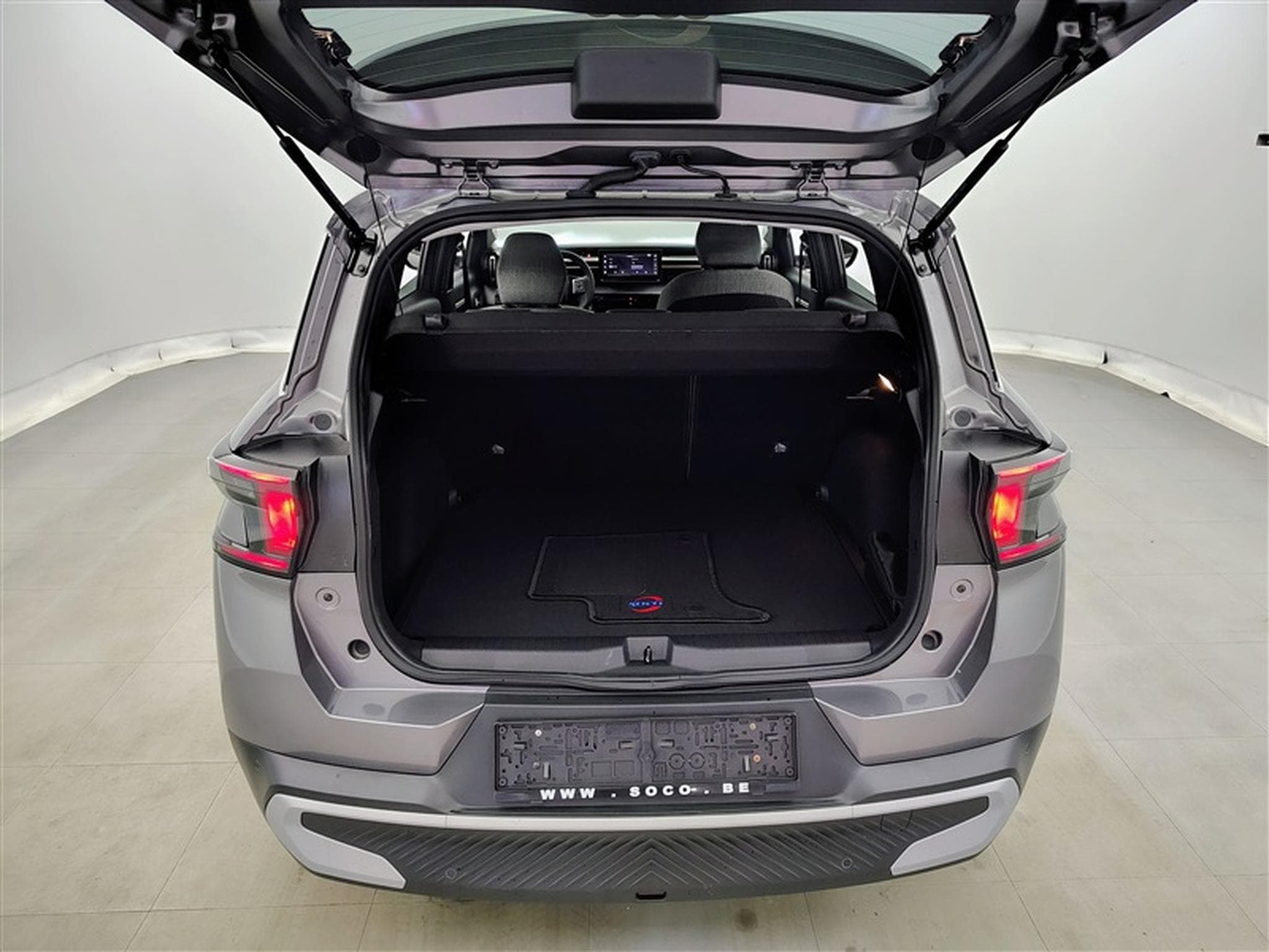 Citroen C3 Aircross 1.2 Hybrid 145Cv e-DCS6 Plus CARPLAY / CAMERA (2025) - Photo 14