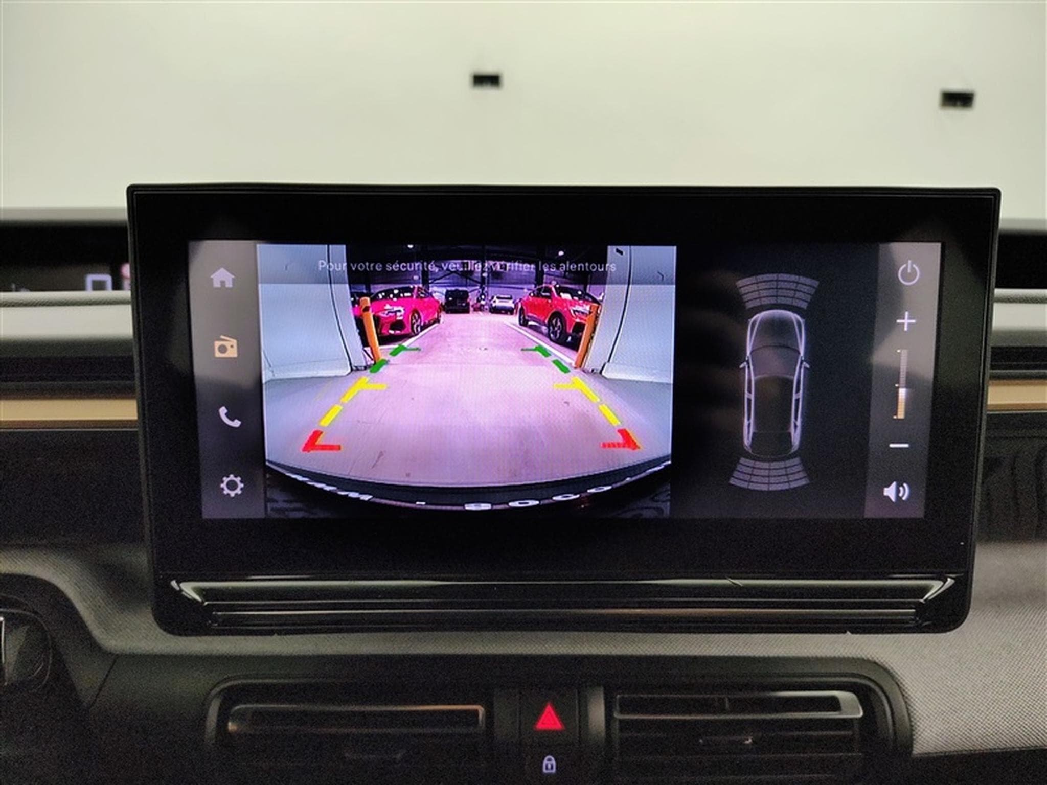 Citroen C3 Aircross 1.2 Hybrid 145Cv e-DCS6 Plus CARPLAY / CAMERA (2025) - Photo 18