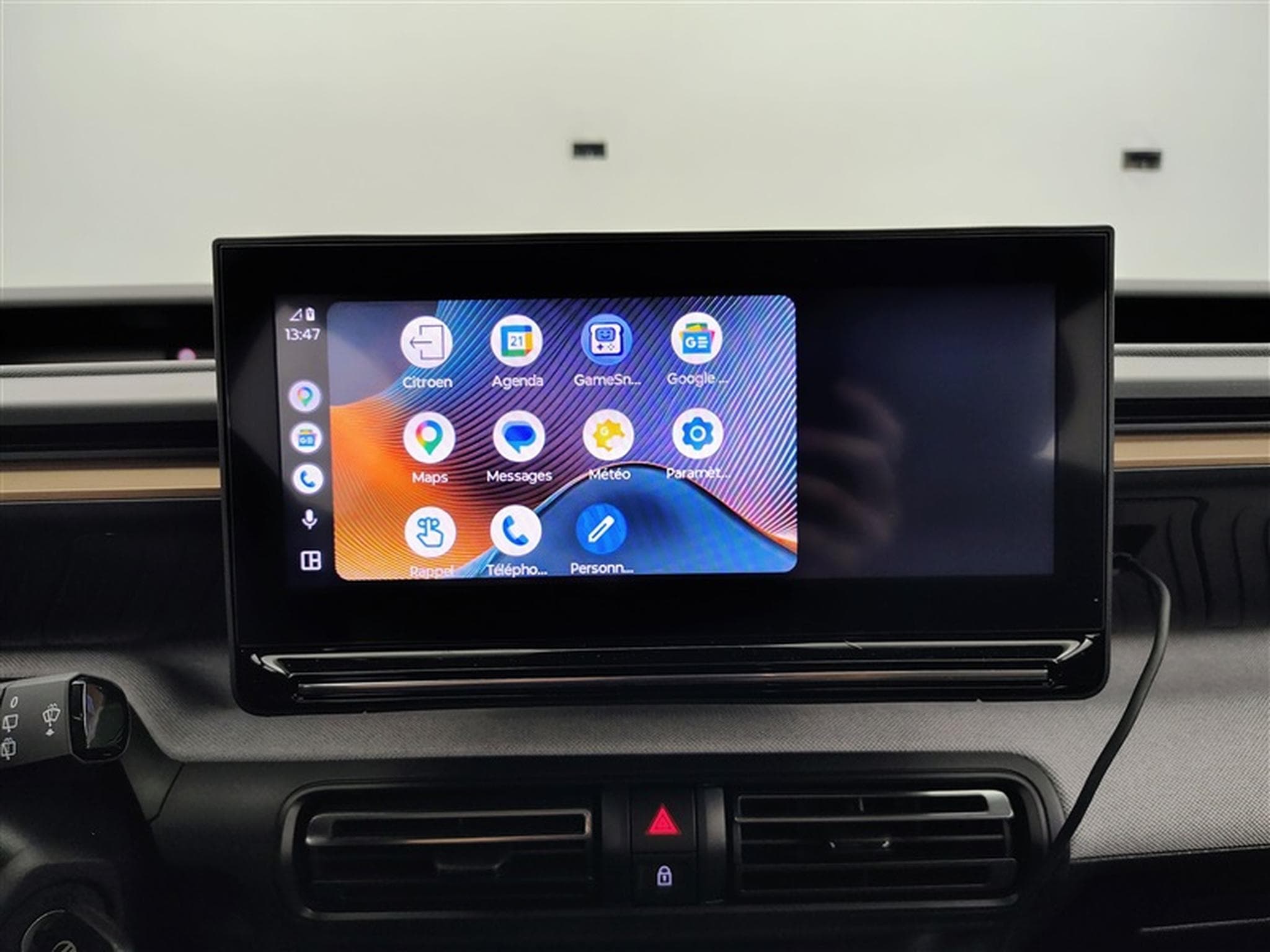 Citroen C3 Aircross 1.2 Hybrid 145Cv e-DCS6 Plus CARPLAY / CAMERA (2025) - Photo 20