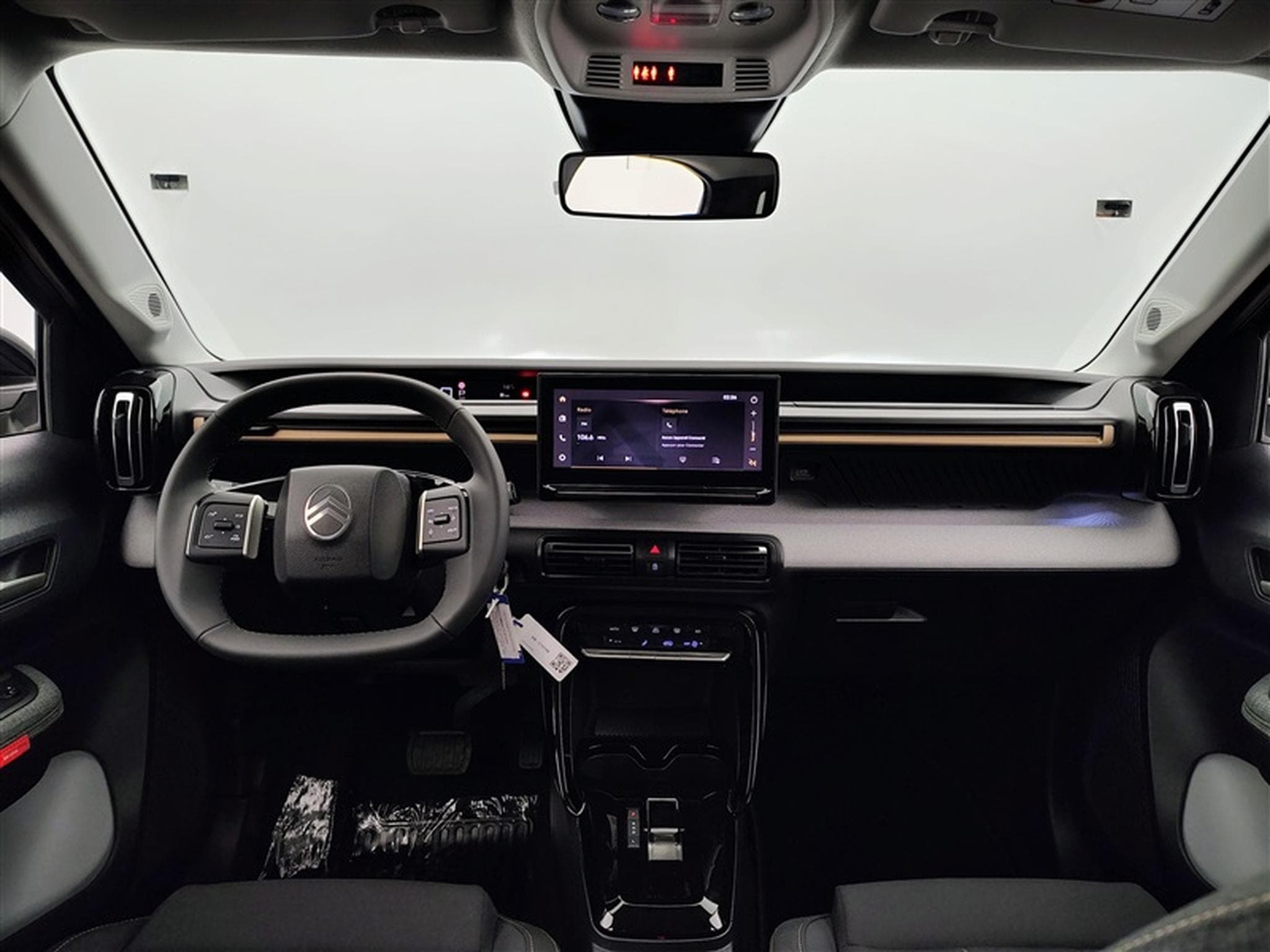 Citroen C3 Aircross 1.2 Hybrid 145Cv e-DCS6 Plus CARPLAY / CAMERA (2025) - Photo 8