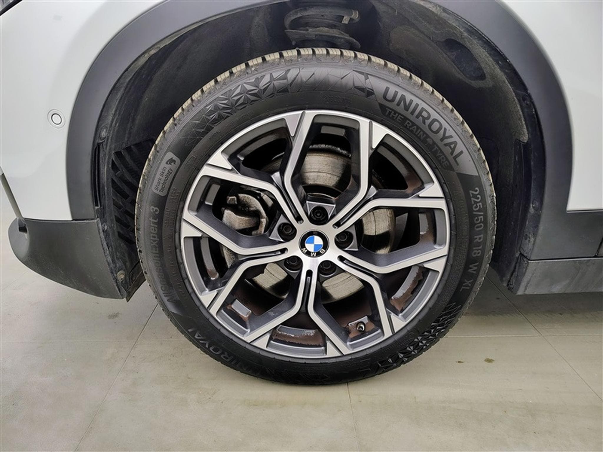 BMW X2 2.0iA xDrive20 4WD/CUIR/NAVI/FULL LED/TO PANO/JA18 (2021) - Photo 6