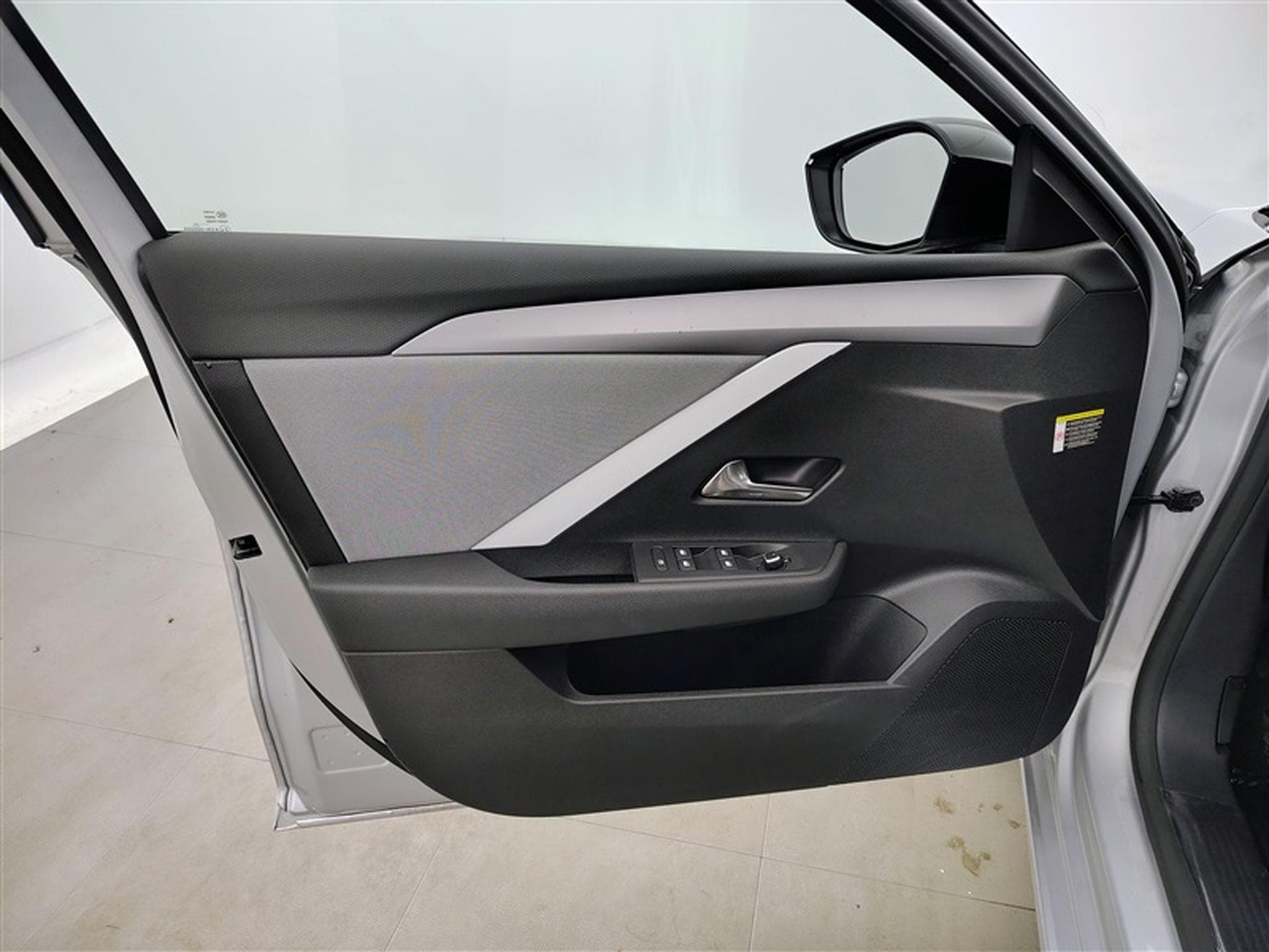 Opel Astra Sports Tourer 1.2 Turbo Edition NAVI / FULL LED / CARPLAY (2024) - Photo 17