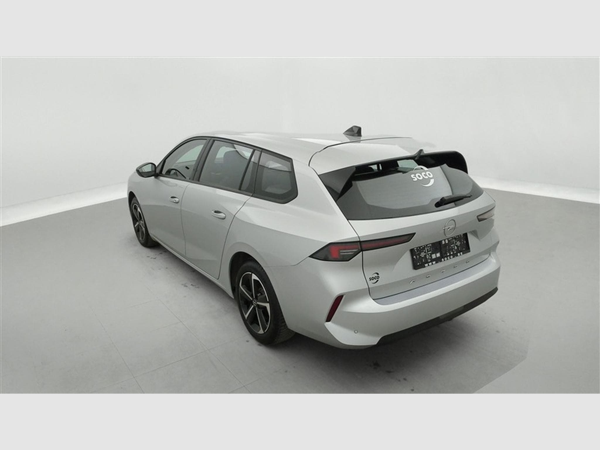 Opel Astra Sports Tourer 1.2 Turbo Edition NAVI / FULL LED / CARPLAY (2024) - Photo 2