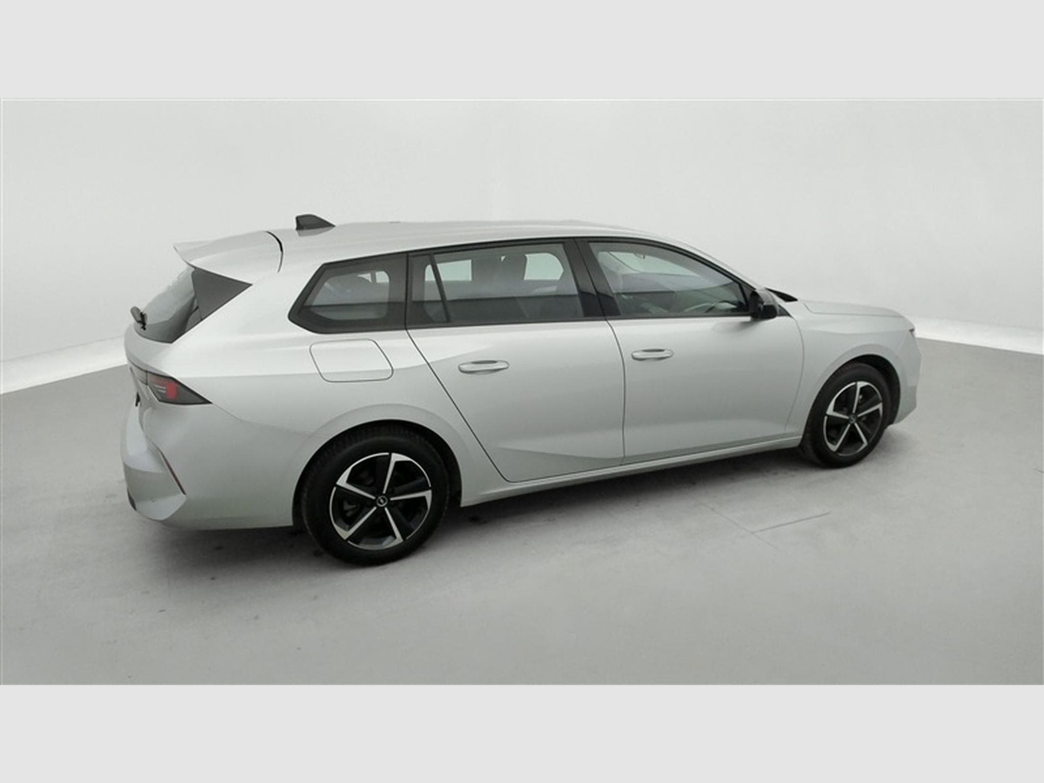 Opel Astra Sports Tourer 1.2 Turbo Edition NAVI / FULL LED / CARPLAY (2024) - Photo 25