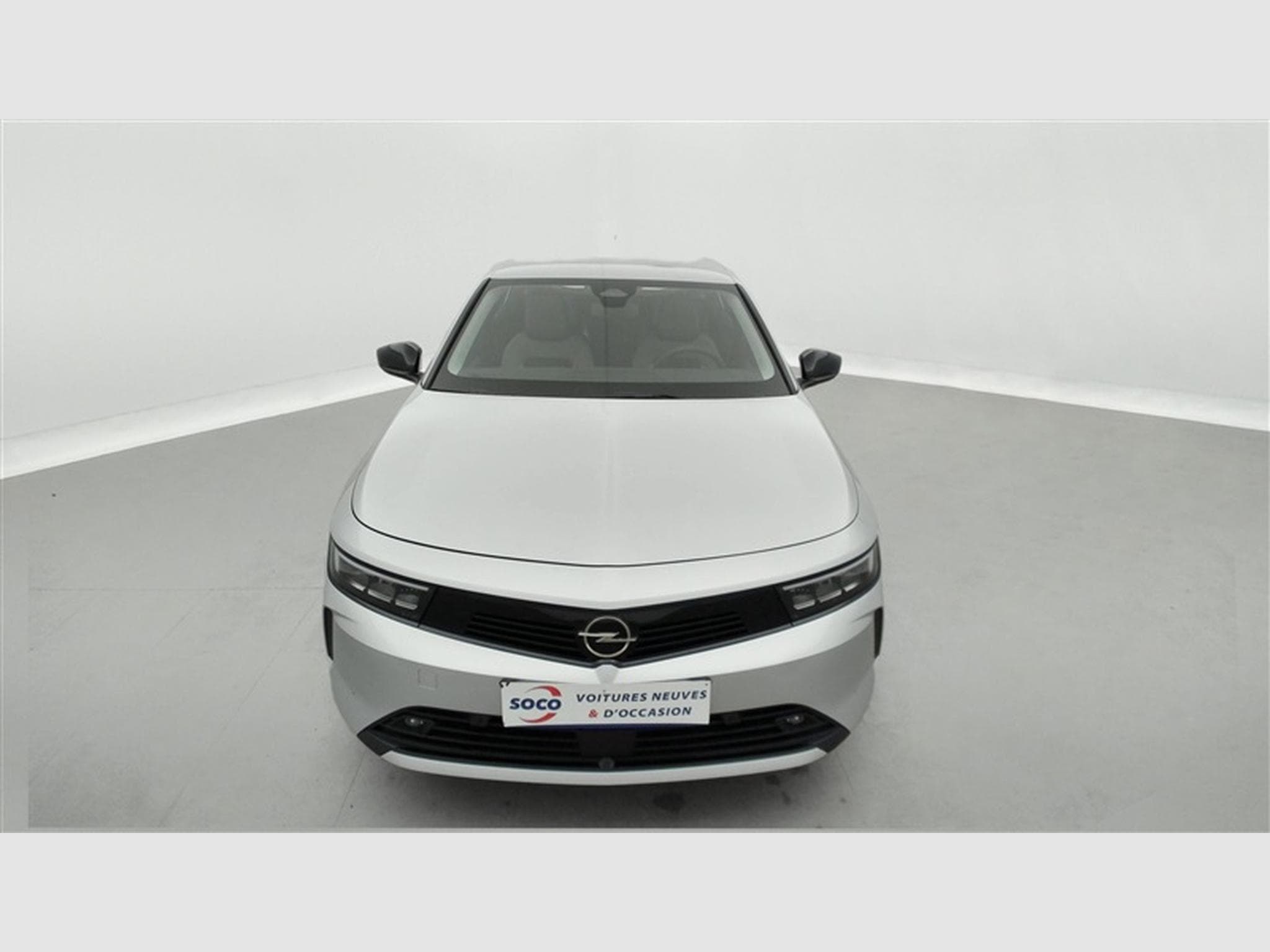 Opel Astra Sports Tourer 1.2 Turbo Edition NAVI / FULL LED / CARPLAY (2024) - Photo 4