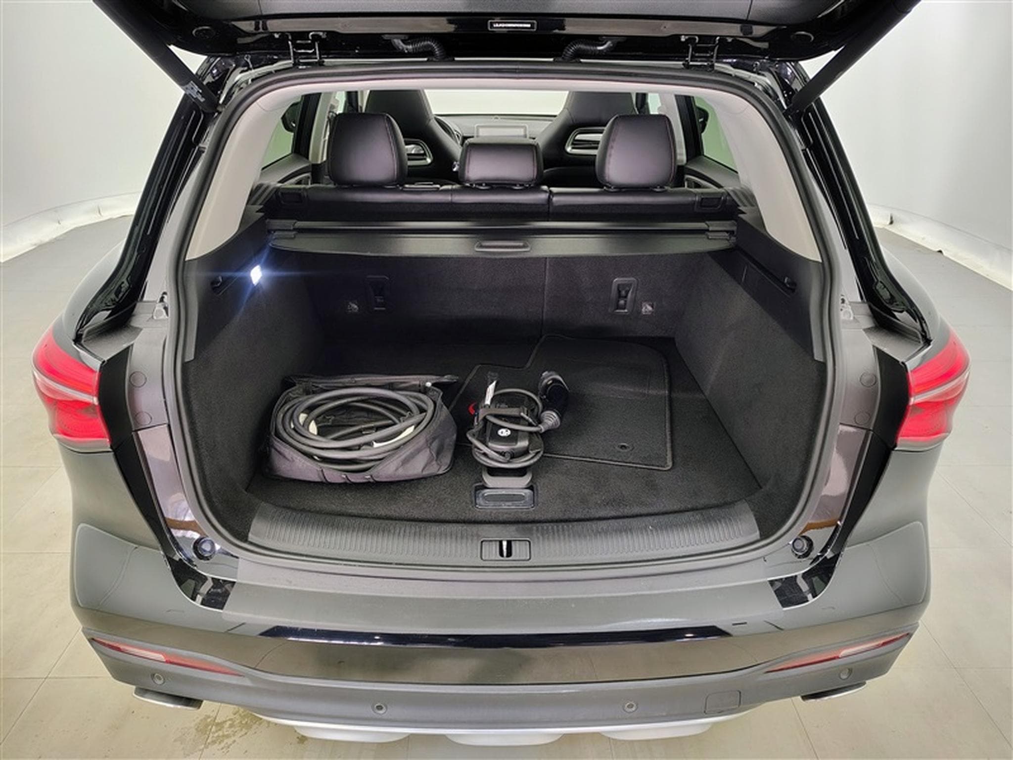 MG EHS 1.5 Turbo PHEV Luxury NAVI / FULL LED / CUIR / TOIT PANO (2021) - Photo 14