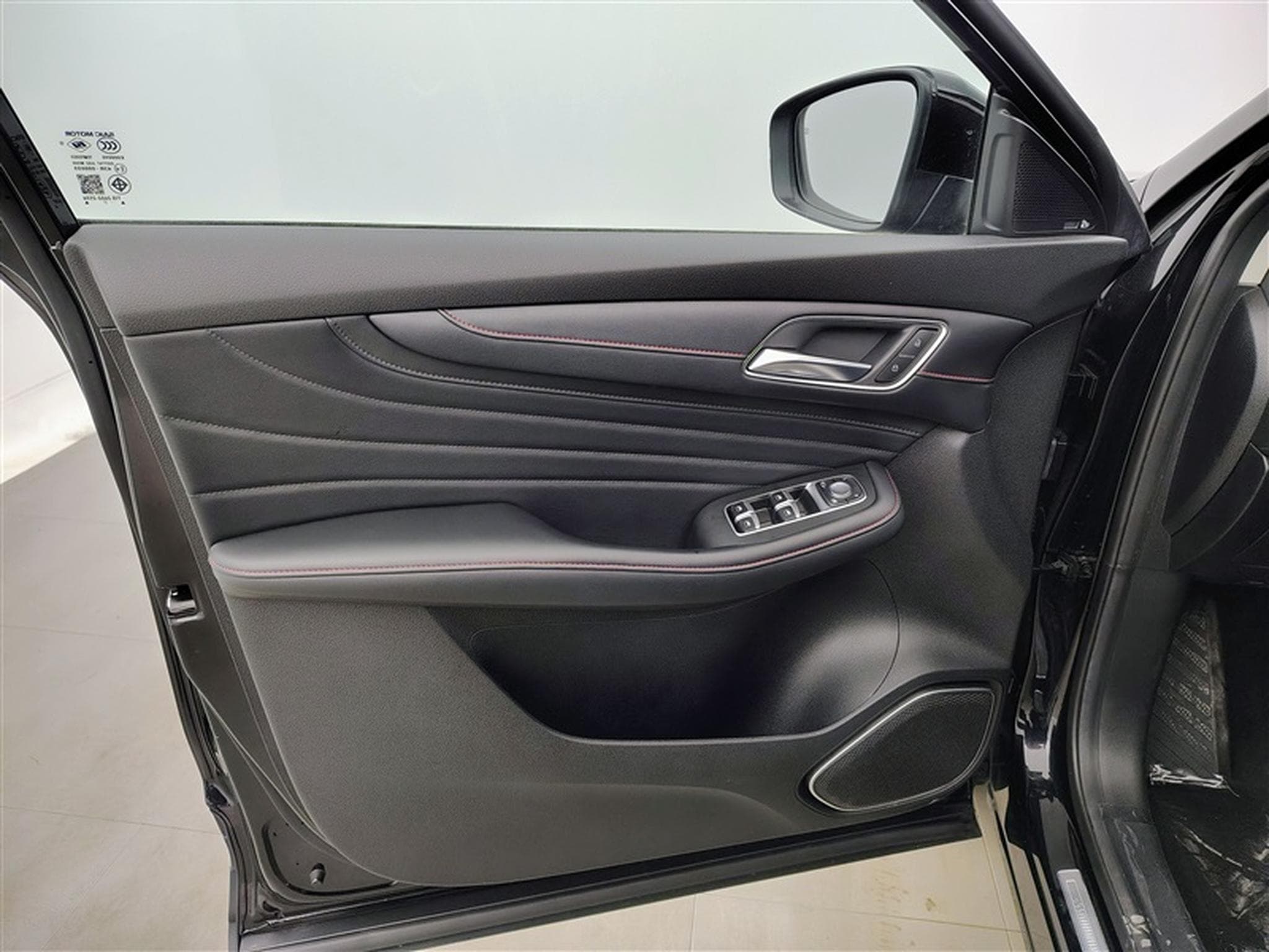 MG EHS 1.5 Turbo PHEV Luxury NAVI / FULL LED / CUIR / TOIT PANO (2021) - Photo 17