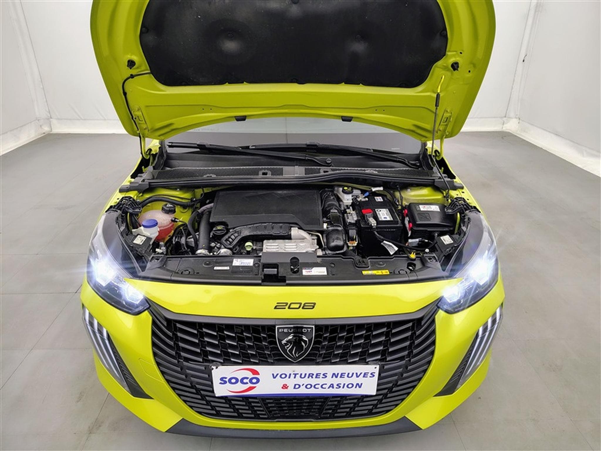 Peugeot 208 1.2i PureTech 100cv Active CARPLAY / FULL LED (2024) - Photo 17