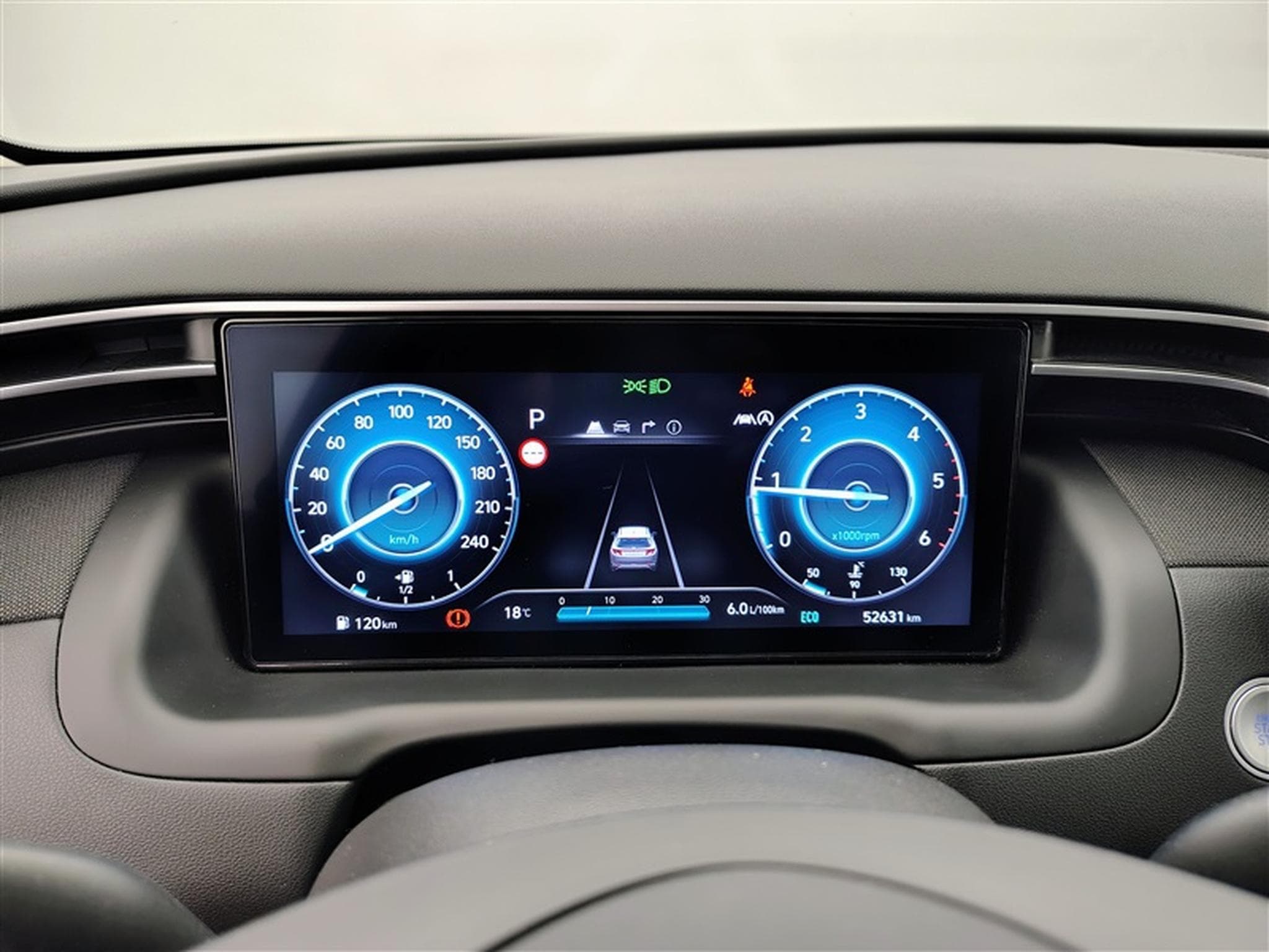 Hyundai Tucson 1.6 CRDi MHEV Feel DCT (2024) - Photo 10