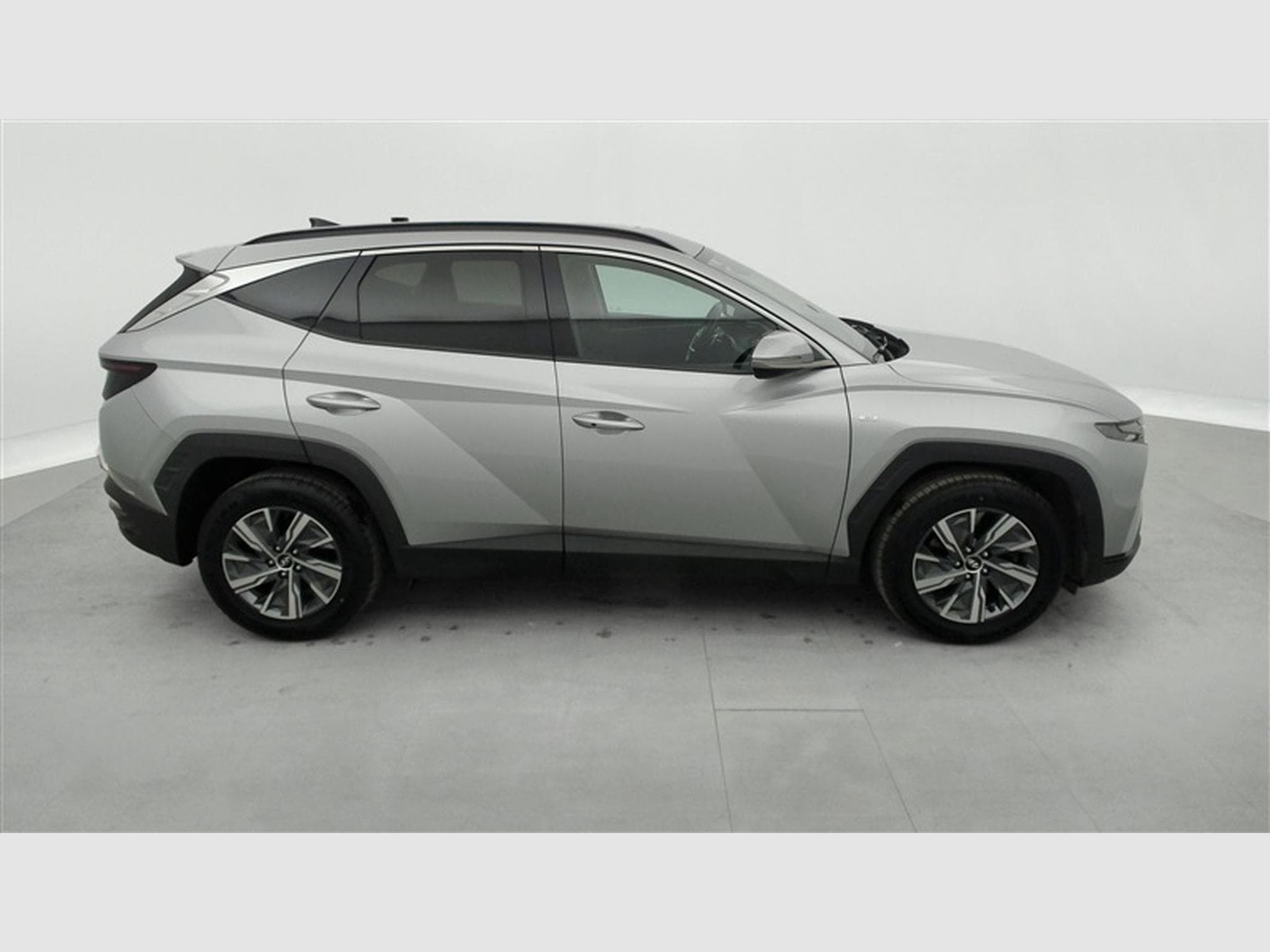 Hyundai Tucson 1.6 CRDi MHEV Feel DCT (2024) - Photo 24