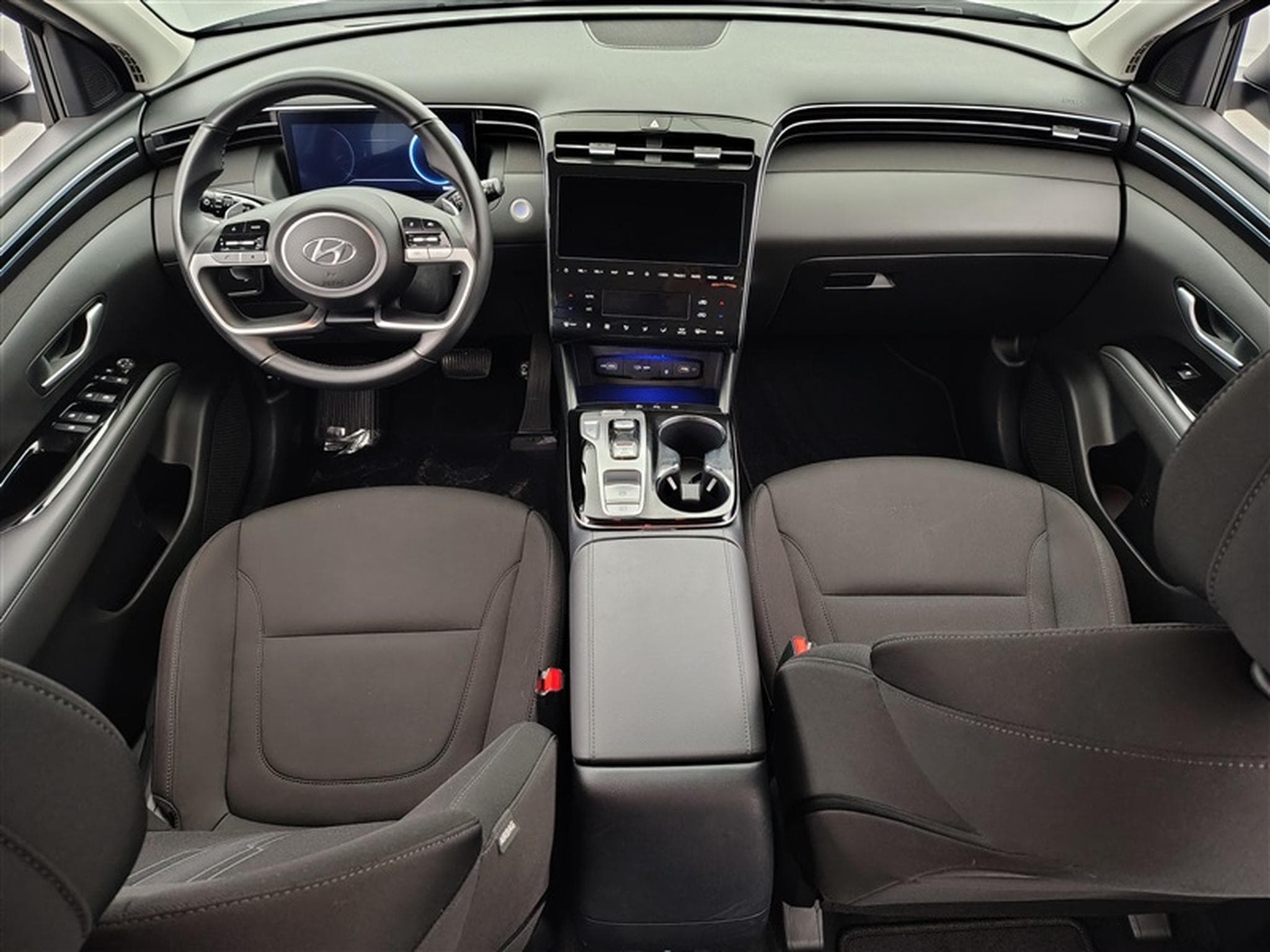 Hyundai Tucson 1.6 CRDi MHEV Feel DCT (2024) - Photo 8