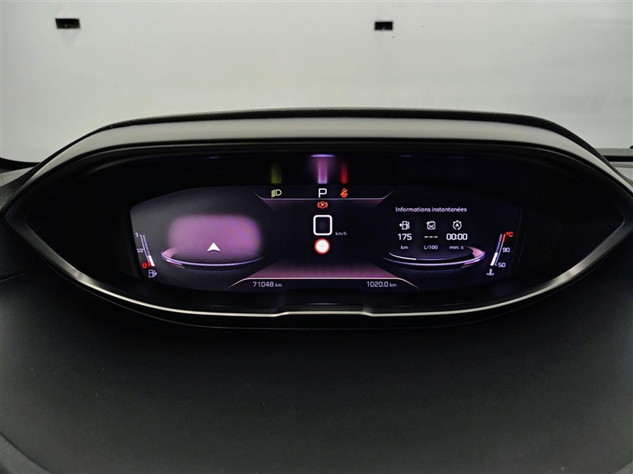 Peugeot 3008 1.2 PureTech 130cv EAT8 GT Pack NAVI / FULL LED / TOIT PANO (2023) - Photo 10
