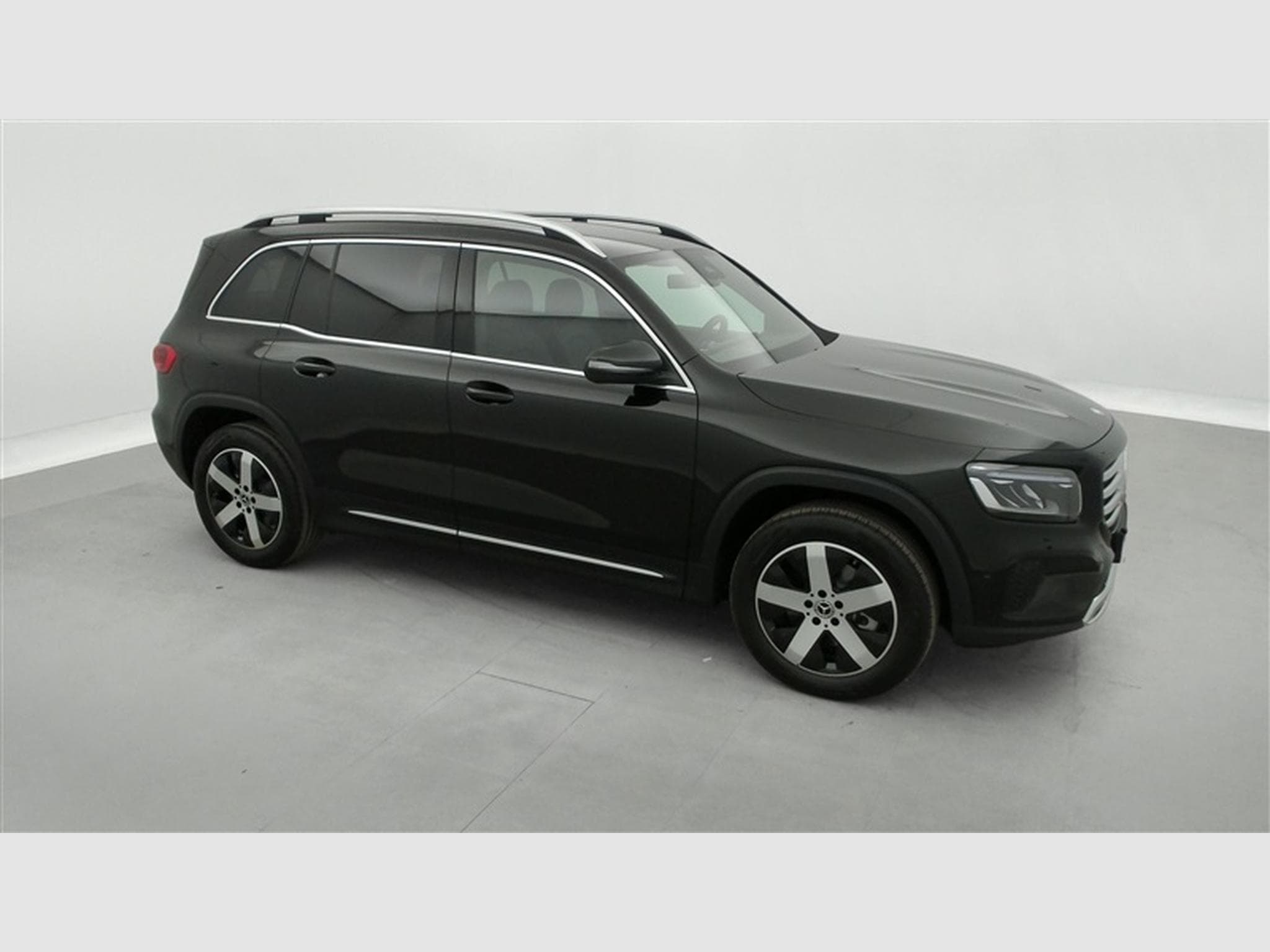 Mercedes GLB 180 GLB 180 d Luxury Line 7P/CUIR/NAVI/FULL LED/JA18 (2024) - Photo 23