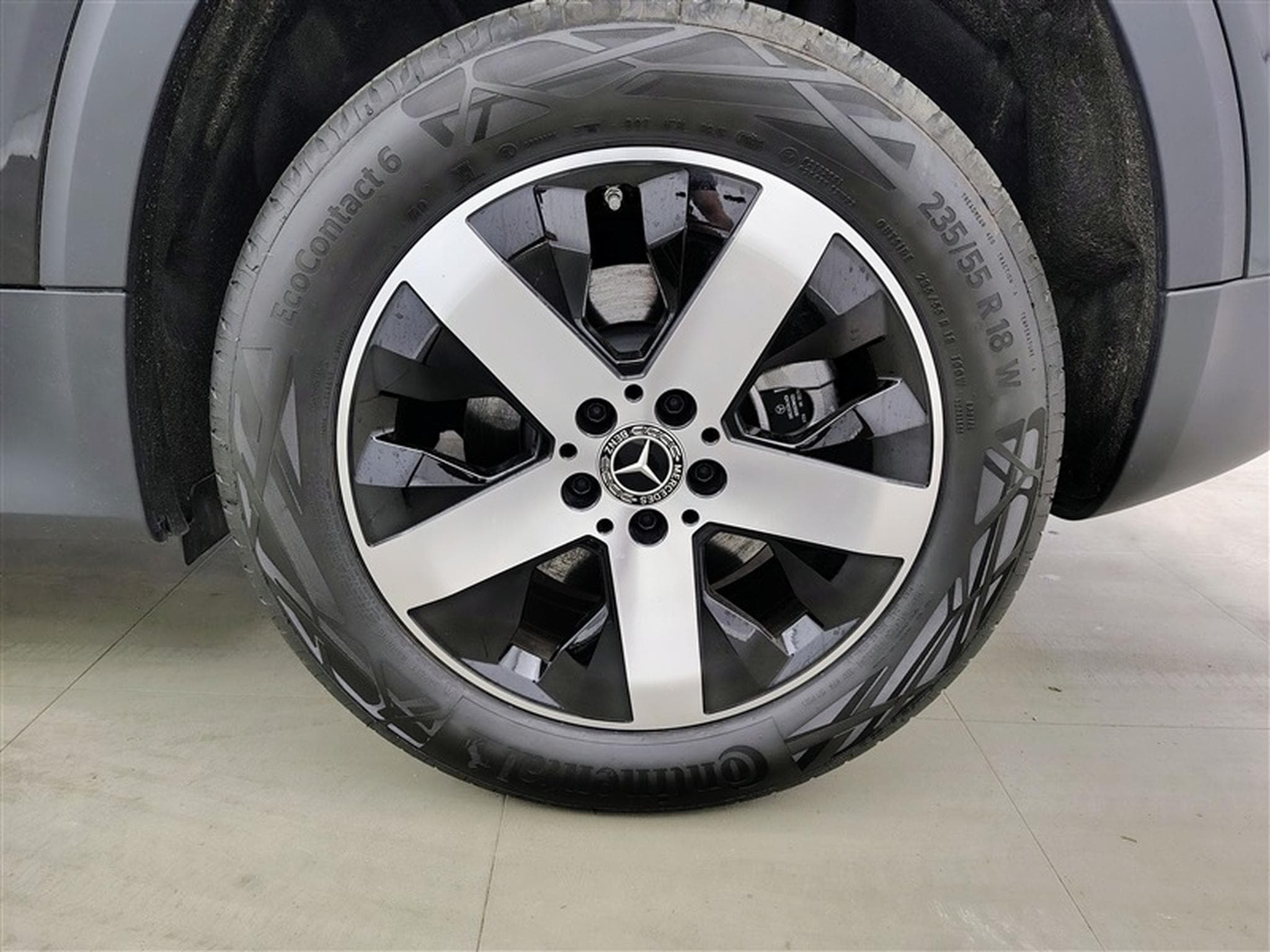 Mercedes GLB 180 GLB 180 d Luxury Line 7P/CUIR/NAVI/FULL LED/JA18 (2024) - Photo 6