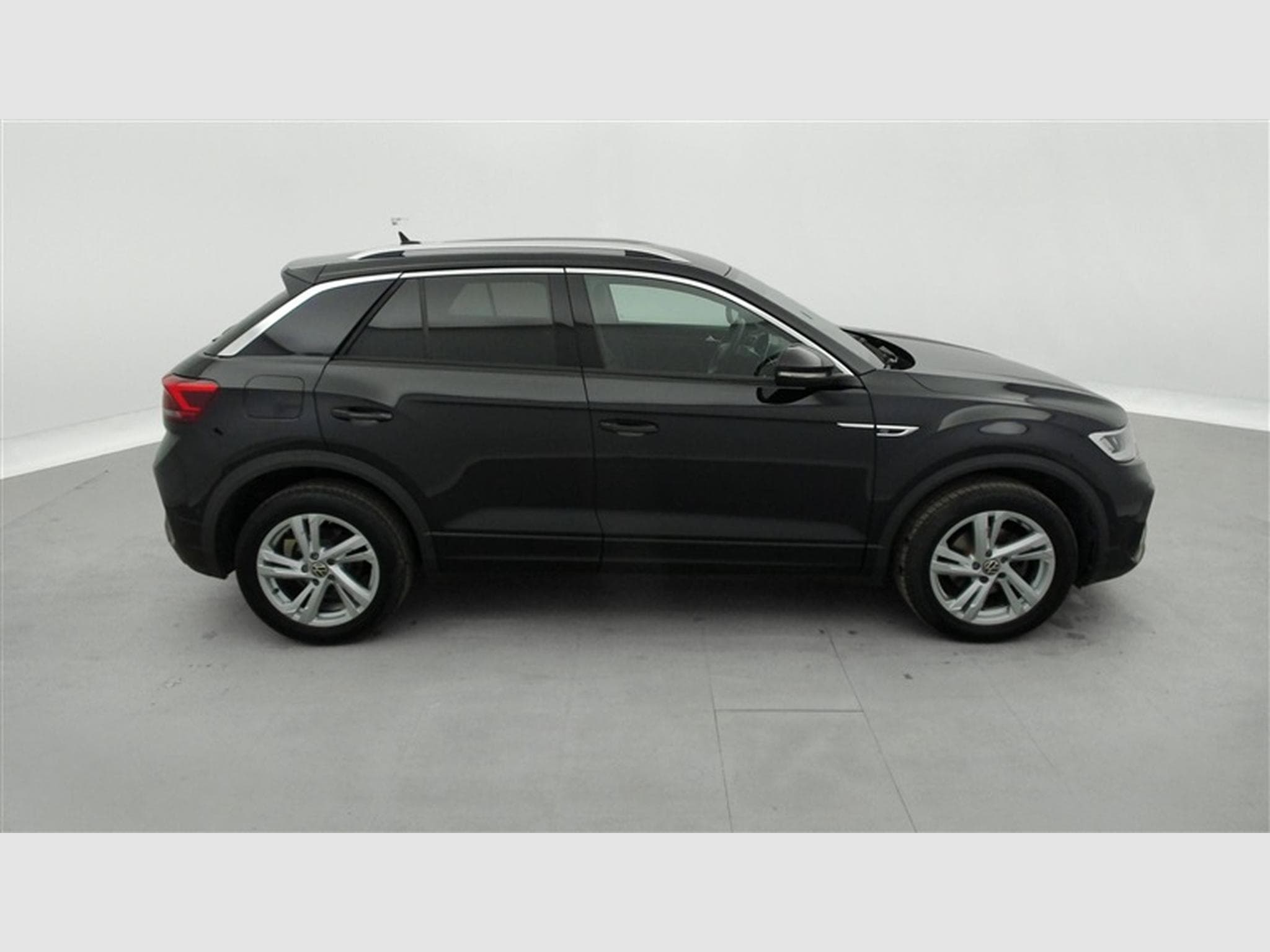 VW T-Roc 1.5 TSI 150cv DSG R-Line CARPLAY / FULL LED / KEYLESS / CAM (2022) - Photo 24