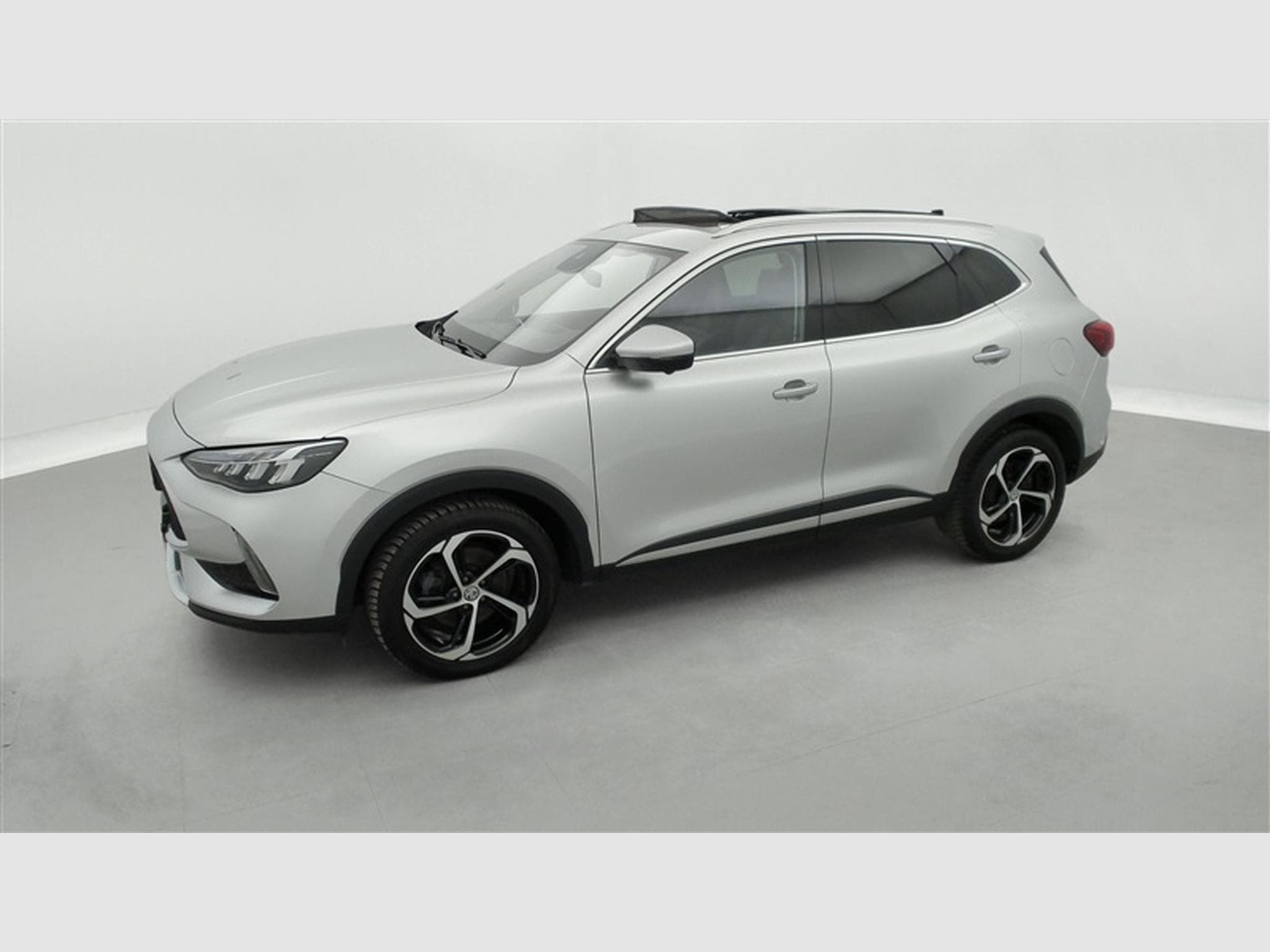 MG HS 1.5 T-GDi Luxury DCT (2023) - Photo 23