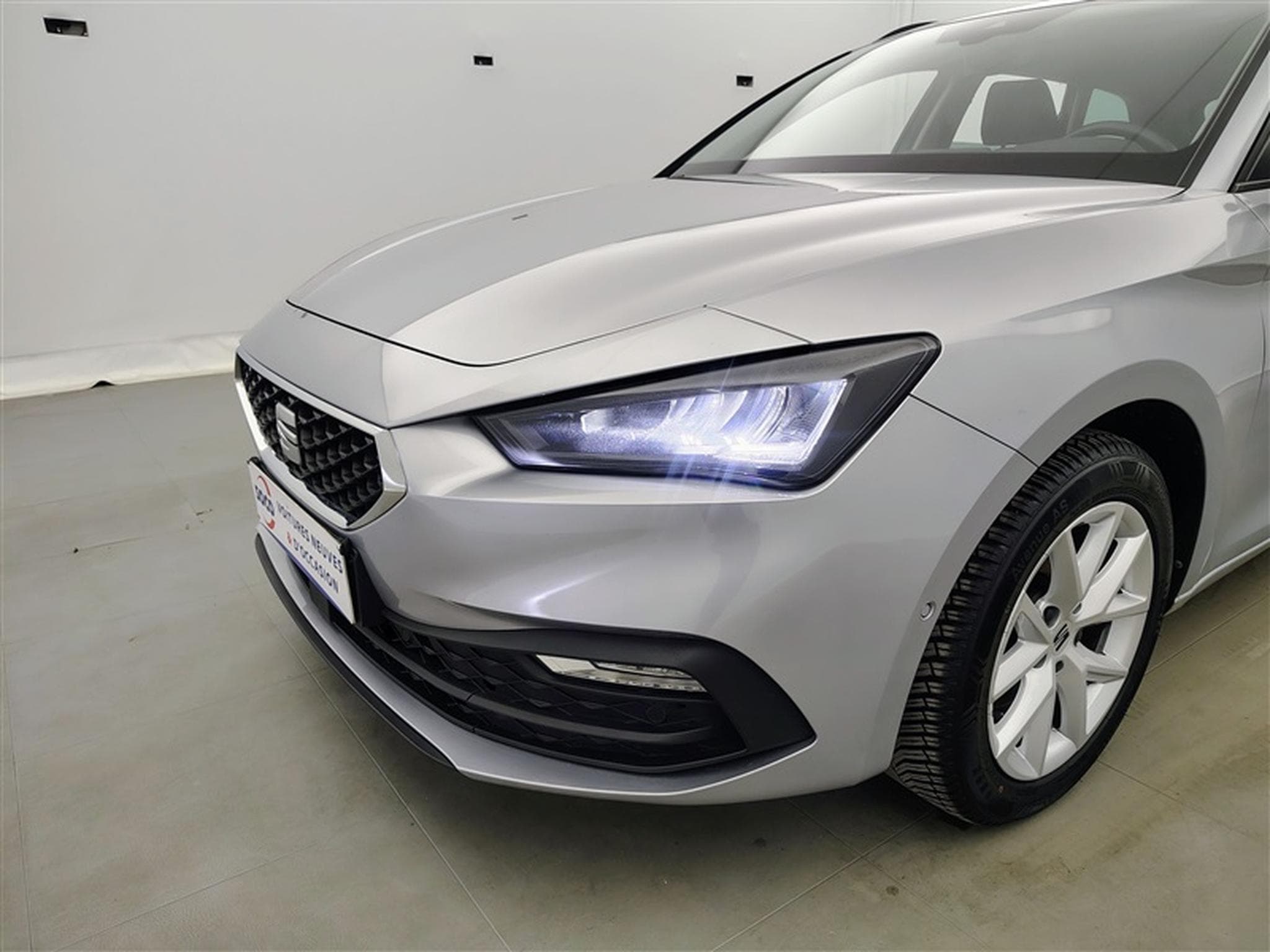 Seat Leon 1.0 EcoTSI Move! NAVI/LED/JA16/PDC AV AR (2023) - Photo 15