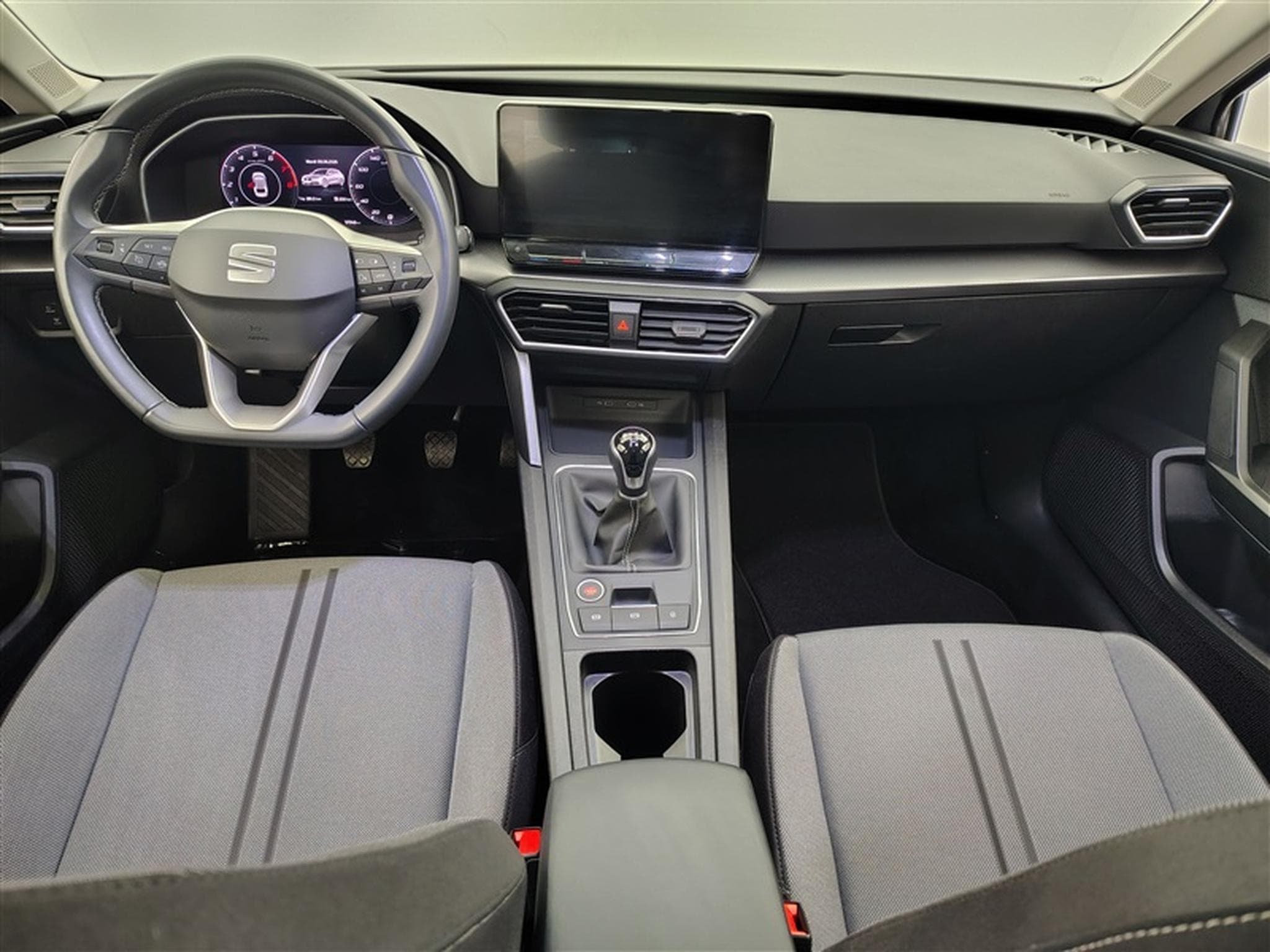 Seat Leon 1.0 EcoTSI Move! NAVI/LED/JA16/PDC AV AR (2023) - Photo 8