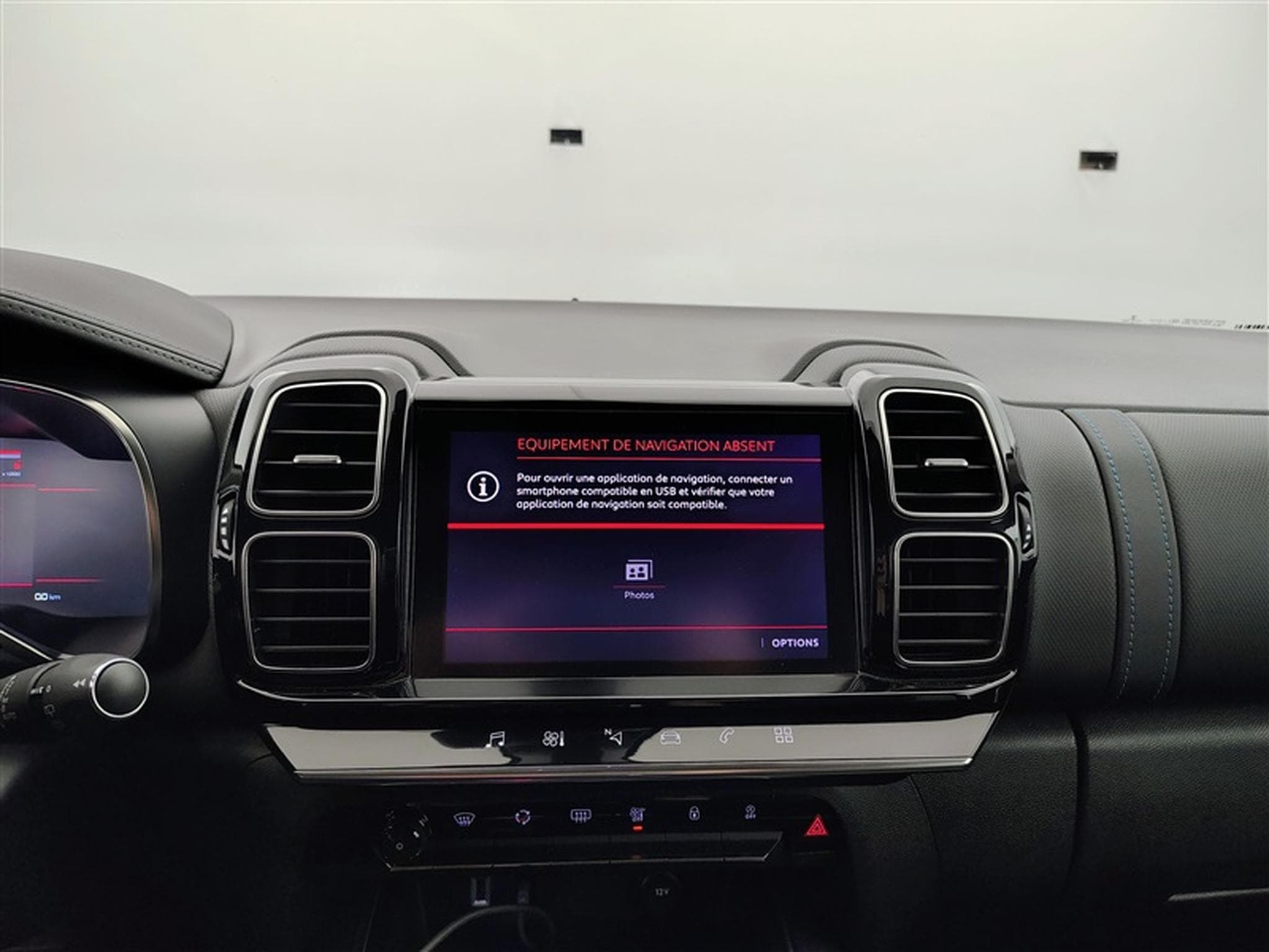 Citroen C5 Aircross 1.2 PureTech Feel EAT8 (2022) - Photo 20