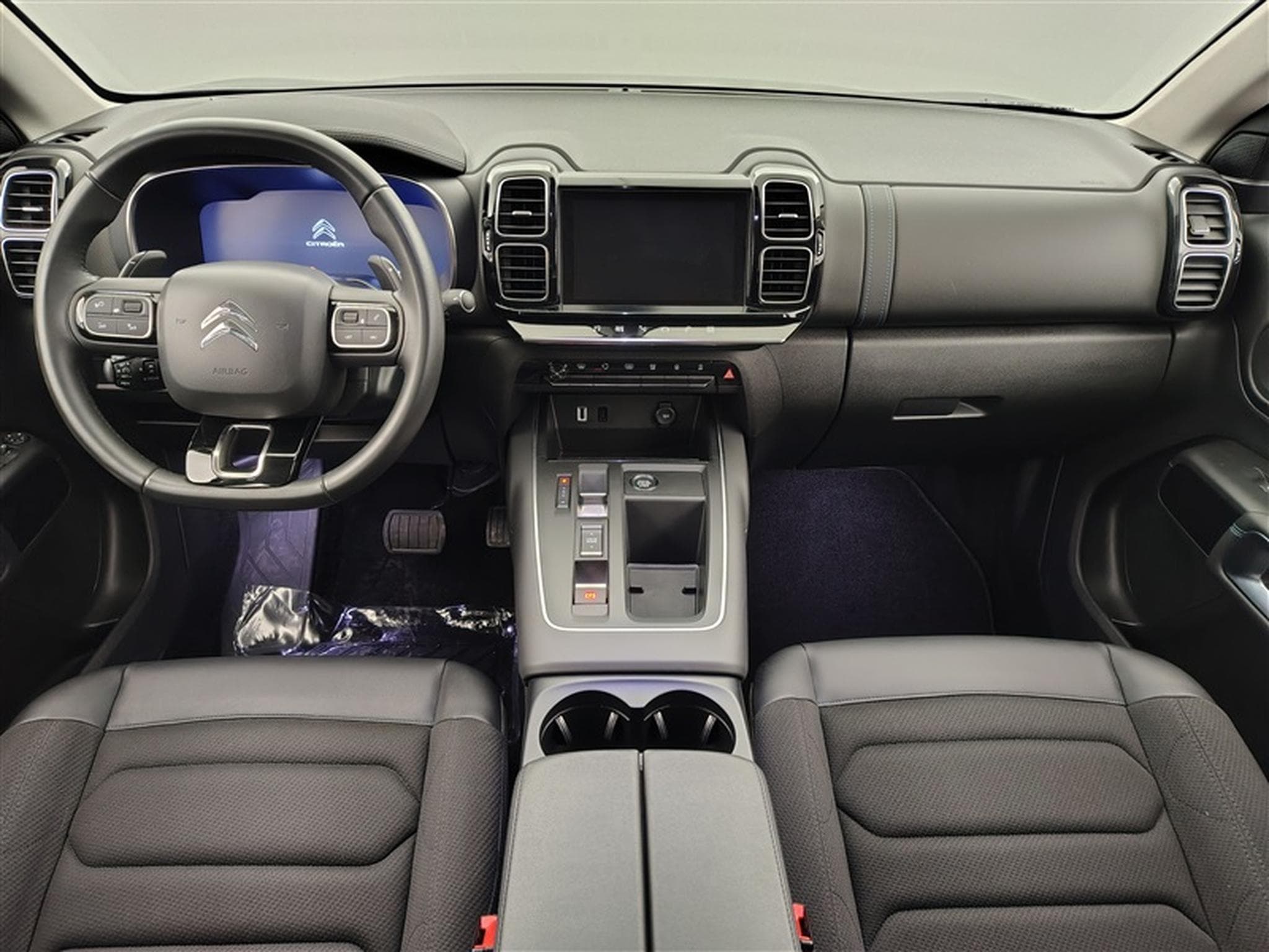 Citroen C5 Aircross 1.2 PureTech Feel EAT8 (2022) - Photo 8