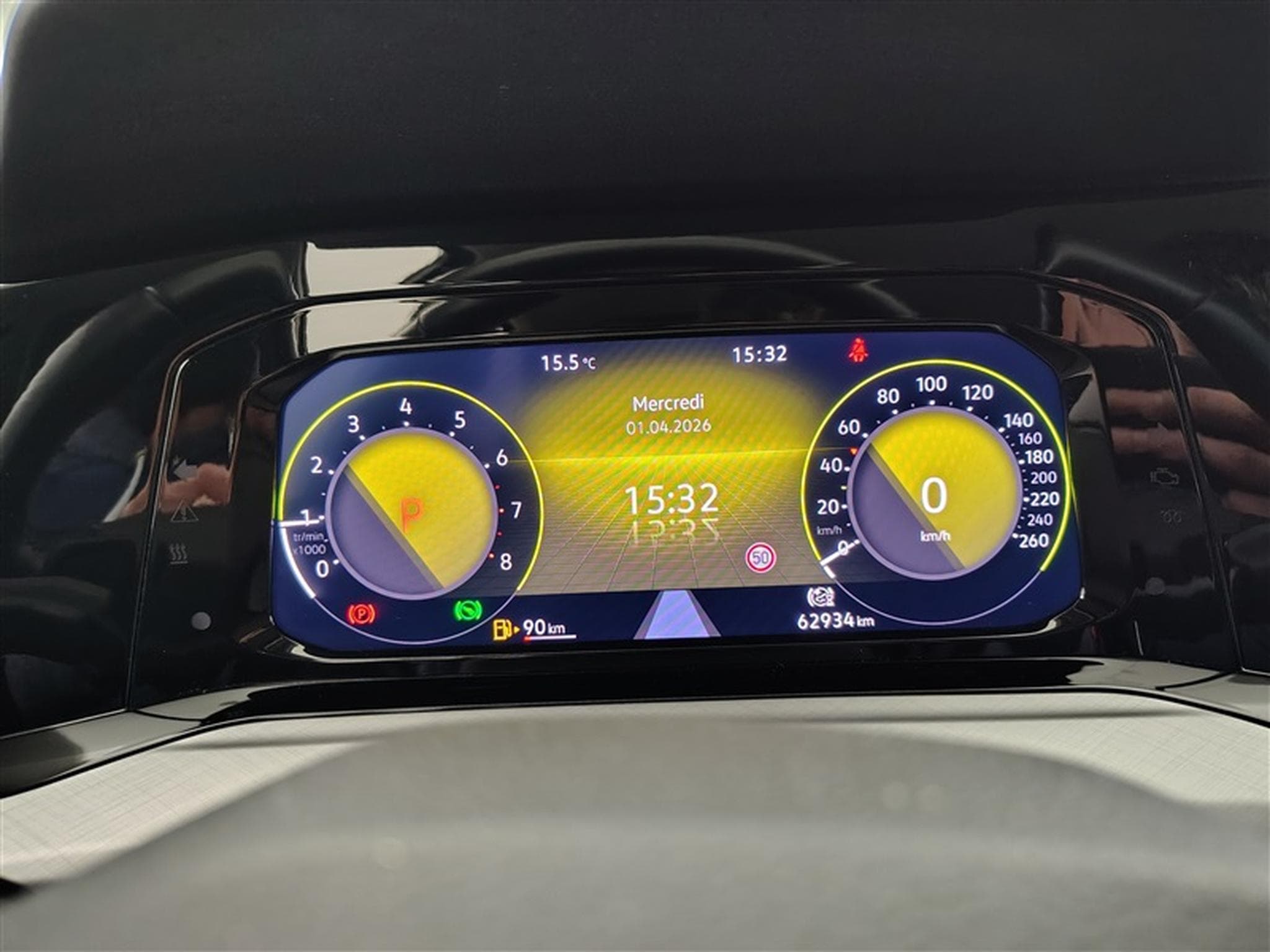 VW Golf 1.0 eTSI 110cv DSG Business NAVI / FULL LED / ALCANTARA (2022) - Photo 10