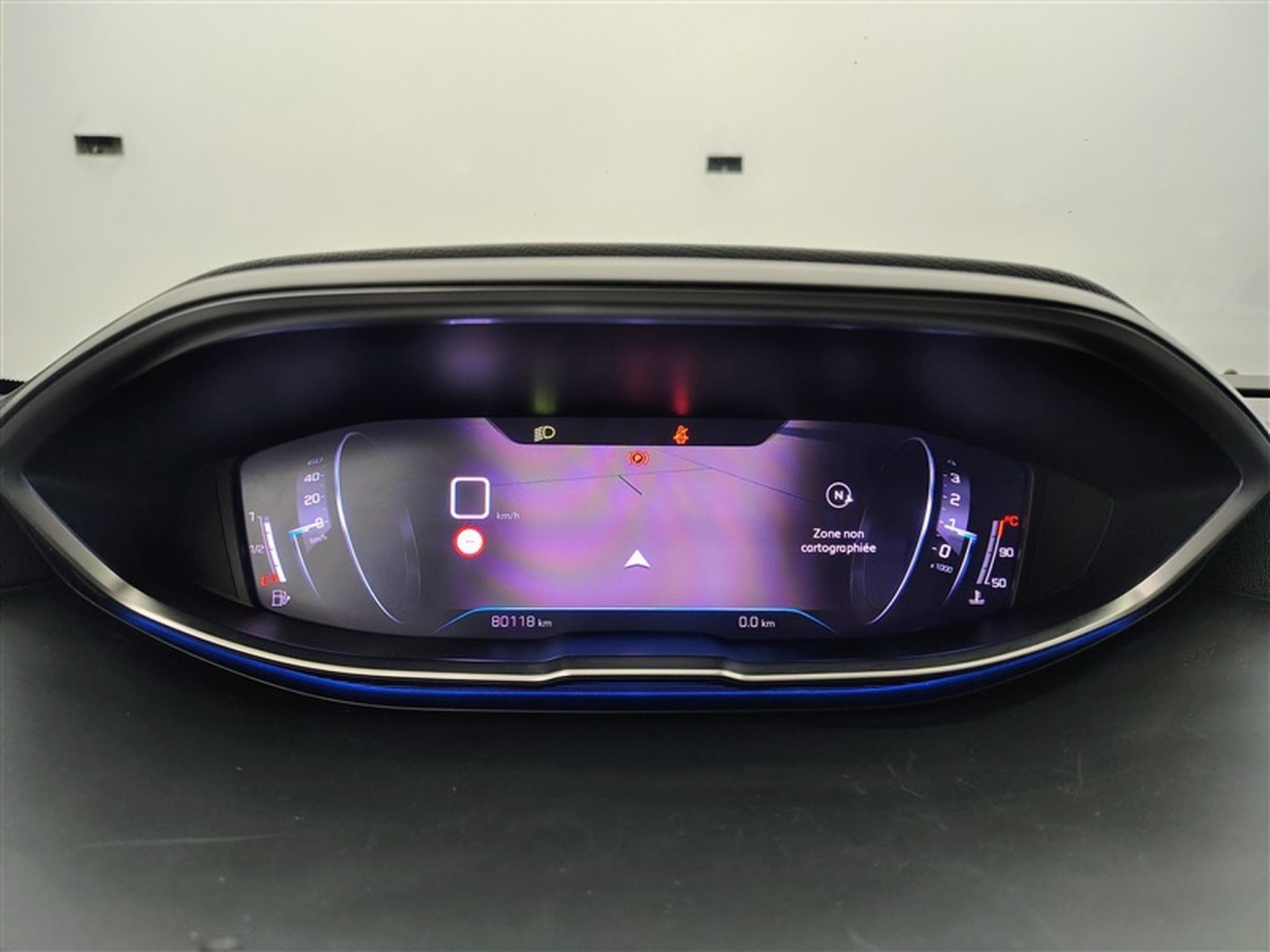 Peugeot 5008 1.2 PureTech Allure Pack 7PL NAVI / S-CUIR / FULL LED (2023) - Photo 10