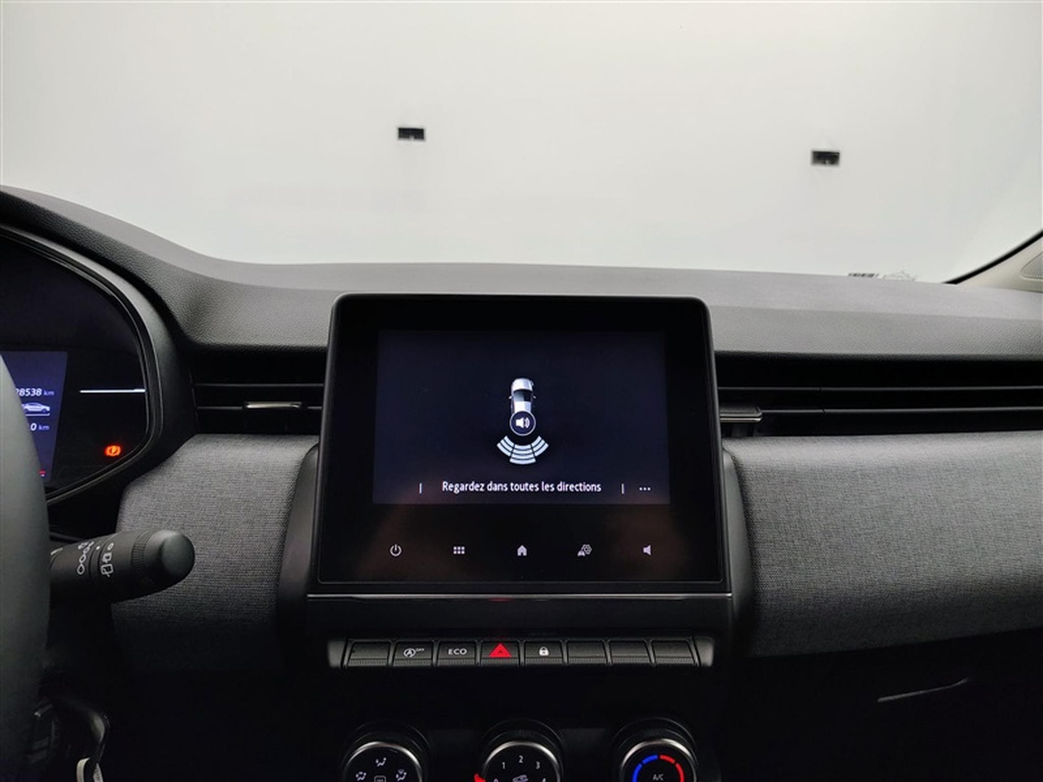 Renault Clio 1.0 TCe 90cv X-Tronic Evolution CARPLAY / PDC AR / JA 16" (2025) - Photo 18