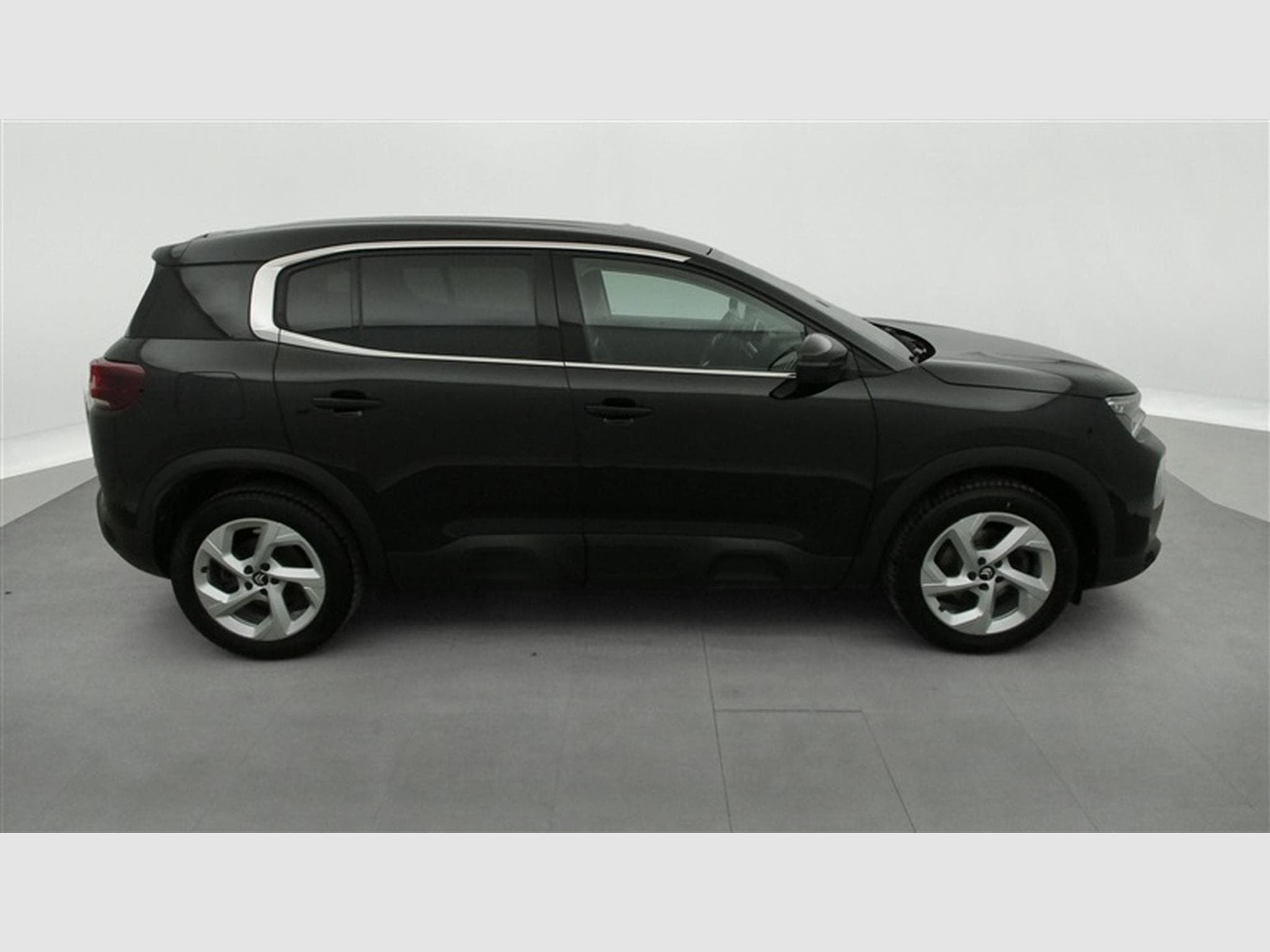 Citroen C5 Aircross 1.2 PureTech Live NAVI/FULL LED/JA18/PDC AV AR (2023) - Photo 24