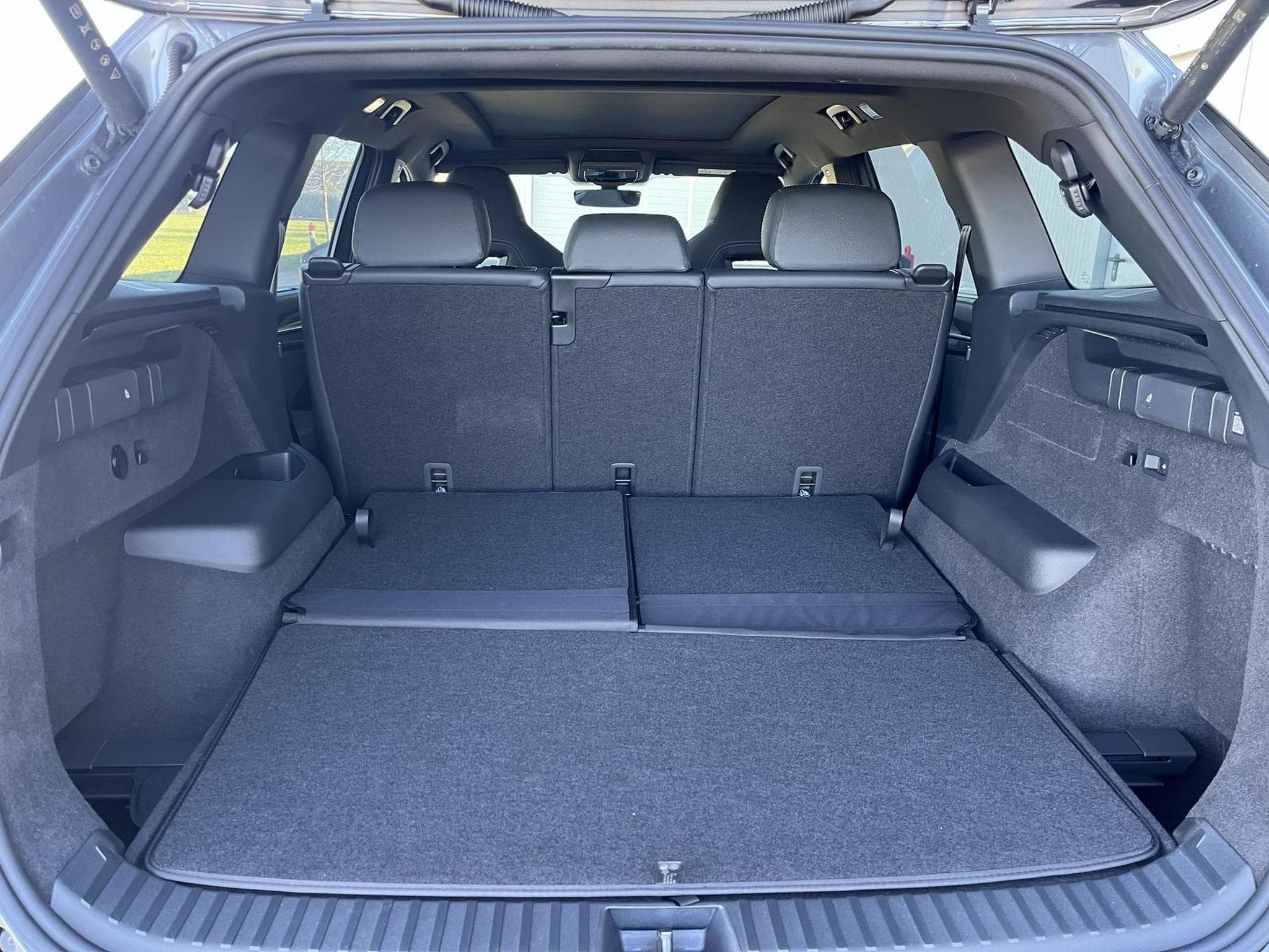 Skoda Kodiaq 2.0 TDI 142 kW 4x4 Sportline (2026) - Photo 11
