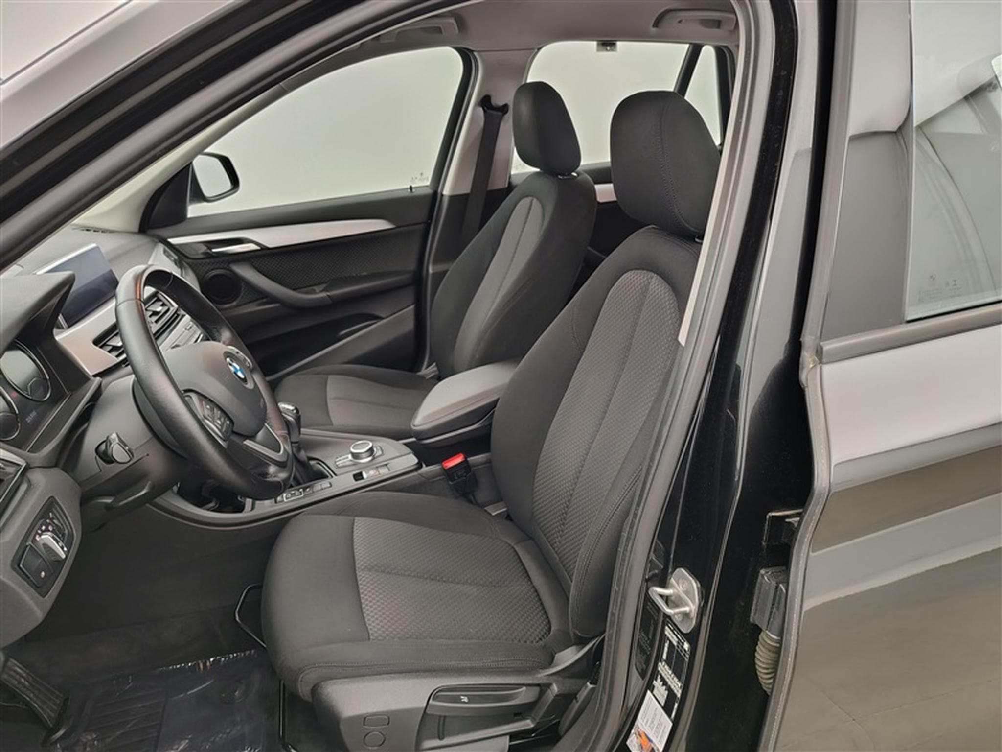 BMW X1 1.5 d sDrive16 Navi Pro / PDC av+ar (2022) - Photo 7